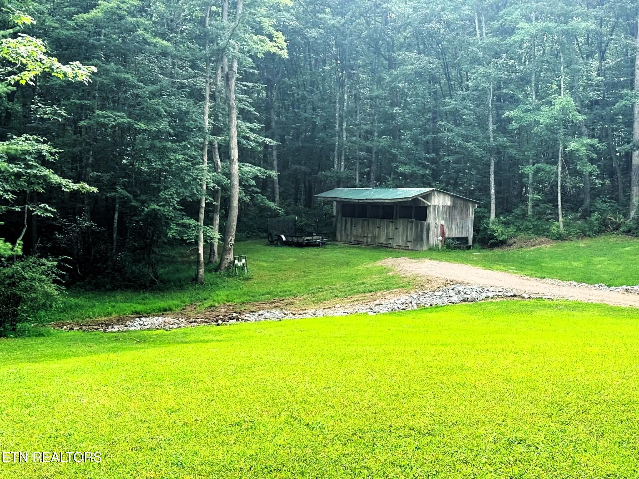 10a241d4-eed5-4d0d-957d-fbebb1d64de9 - 1250 Darrow Ridge Rd, Jamestown, TN 38556