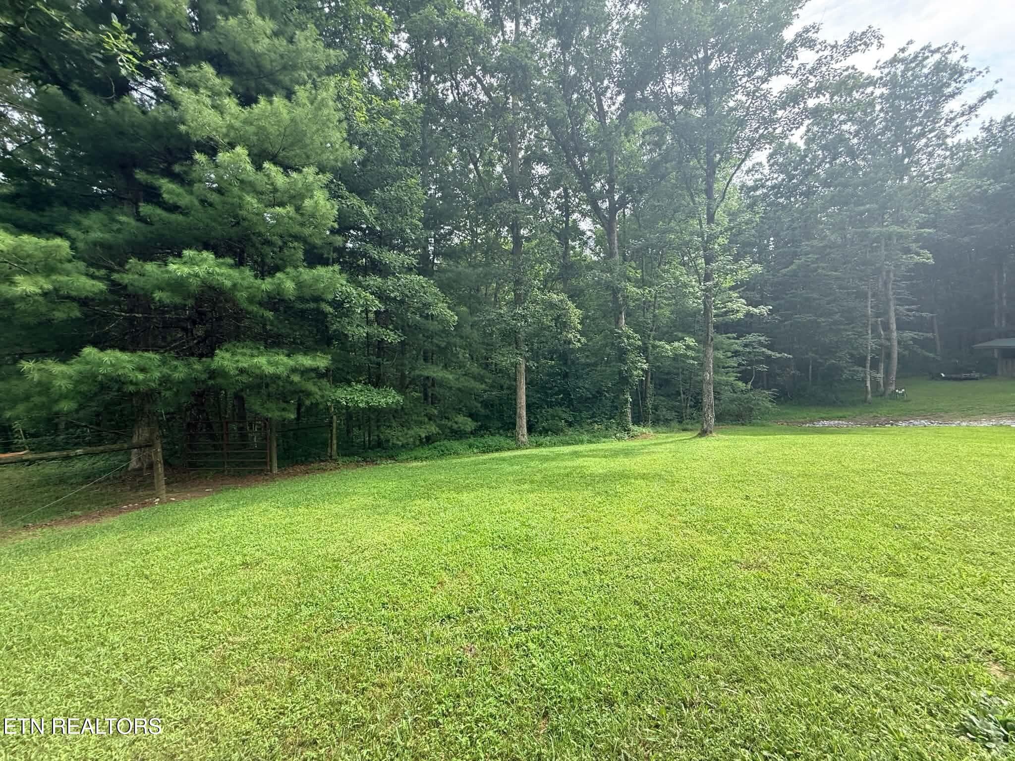 b52b4ee0-de25-4c87-991d-2b390e40e4ed - 1250 Darrow Ridge Rd, Jamestown, TN 38556
