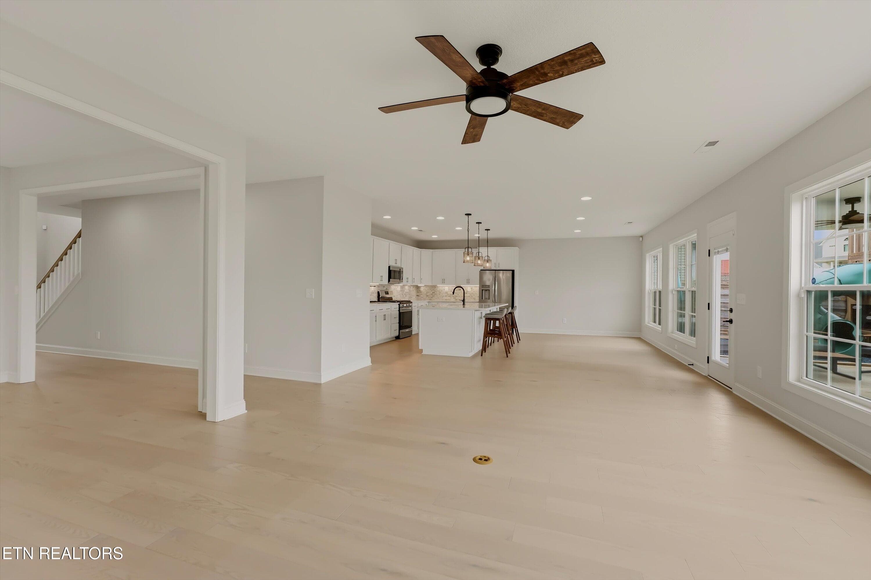 11-FINAL-9 - 1435 Ridge Climber Rd, Knoxville, TN 37922, Knoxville
