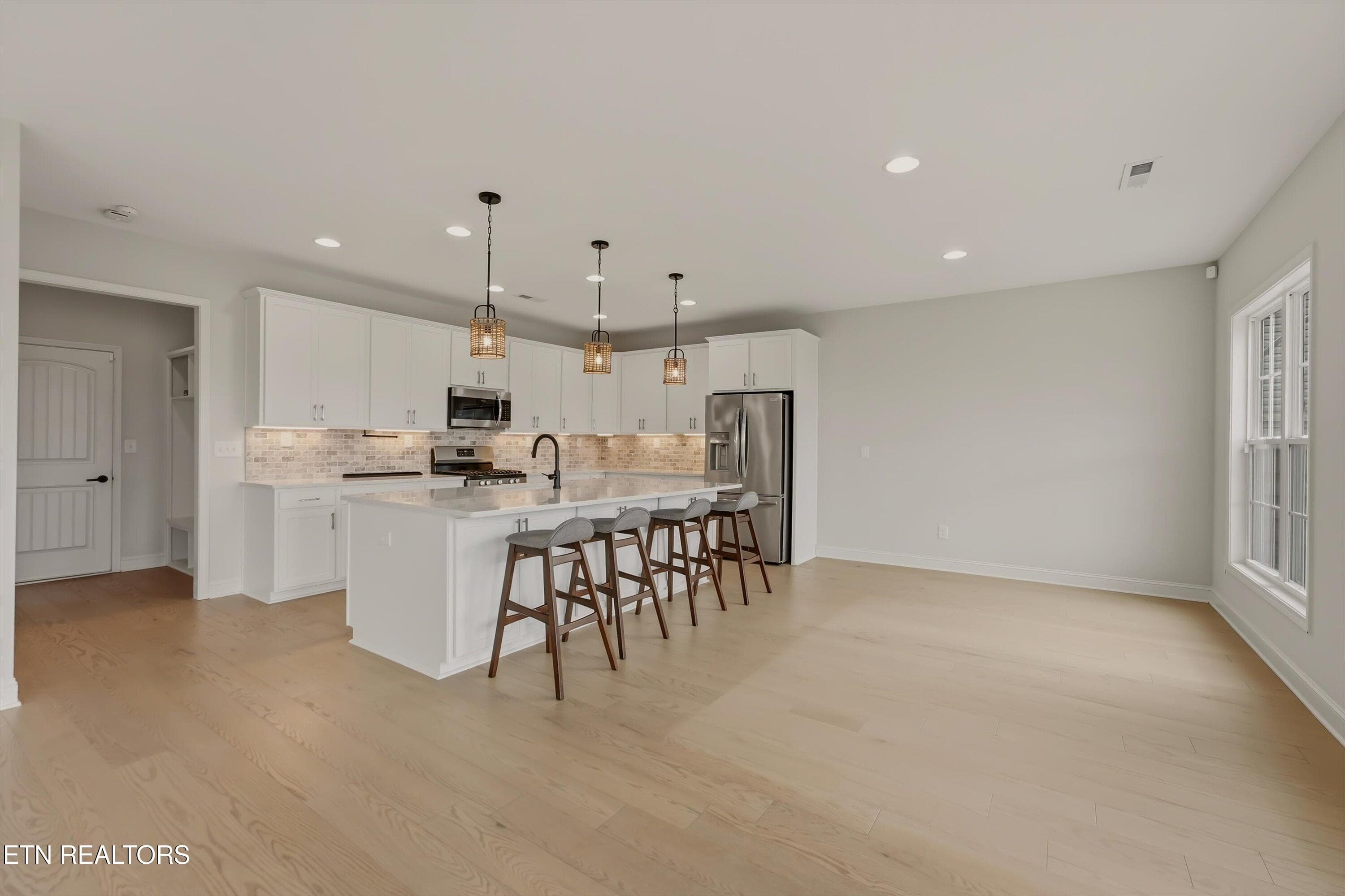 12-FINAL-10 - 1435 Ridge Climber Rd, Knoxville, TN 37922, Knoxville