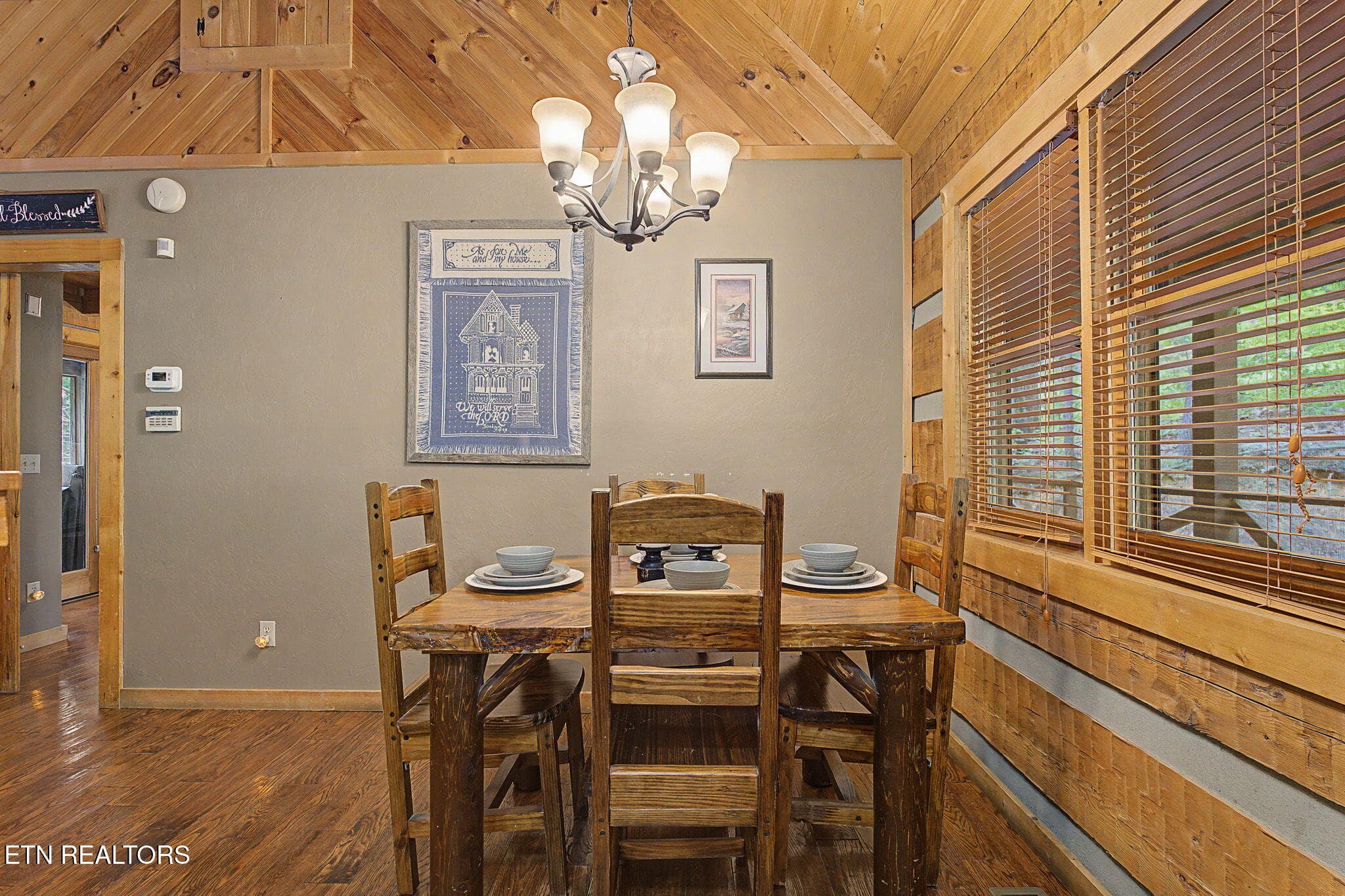 5-web-or-mls-2323-hidden-mountain-rd - 2323 Hidden Mountain Rd, Sevierville, TN 37876