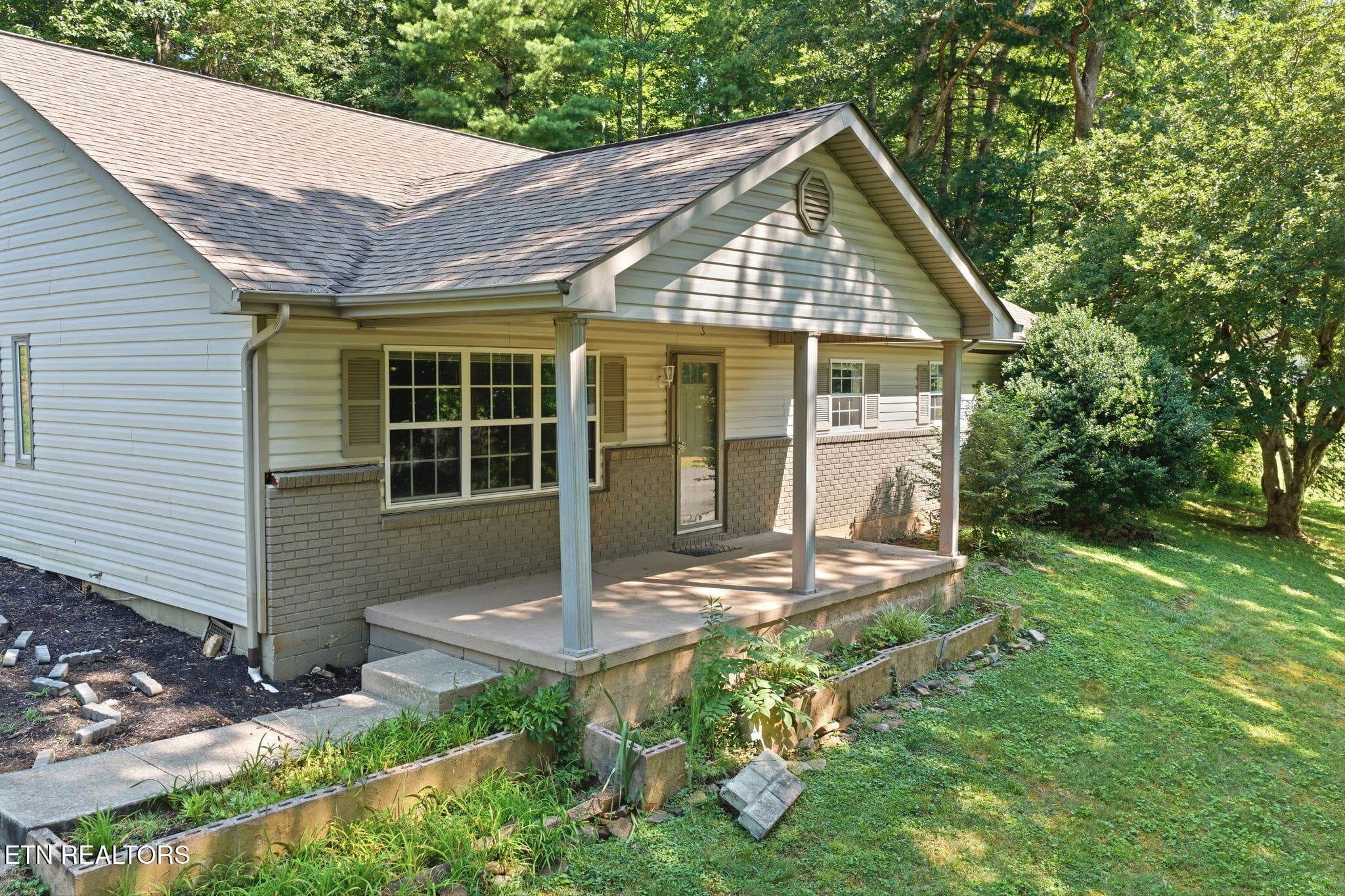 48-web-or-mls-018_241 Skyline-039 - 241 Skyline Drive, Oneida, TN 37841