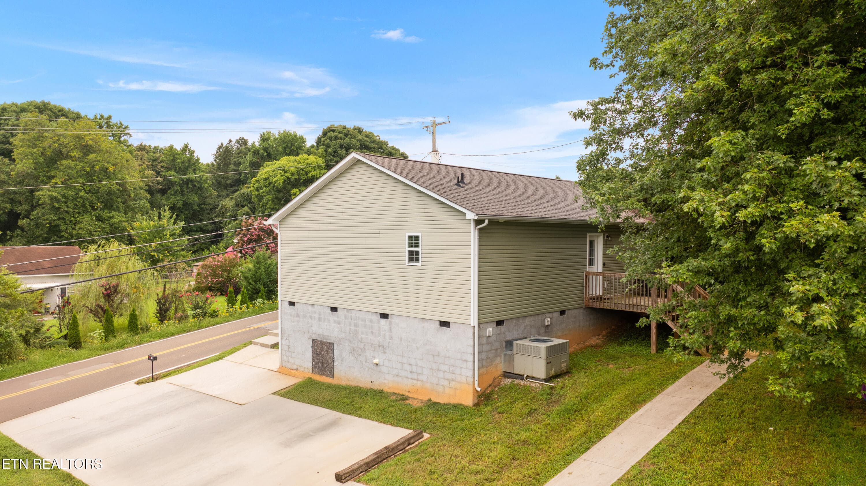 DJI_0754 - 1714 Spring Hill Rd, Knoxville, TN 37914