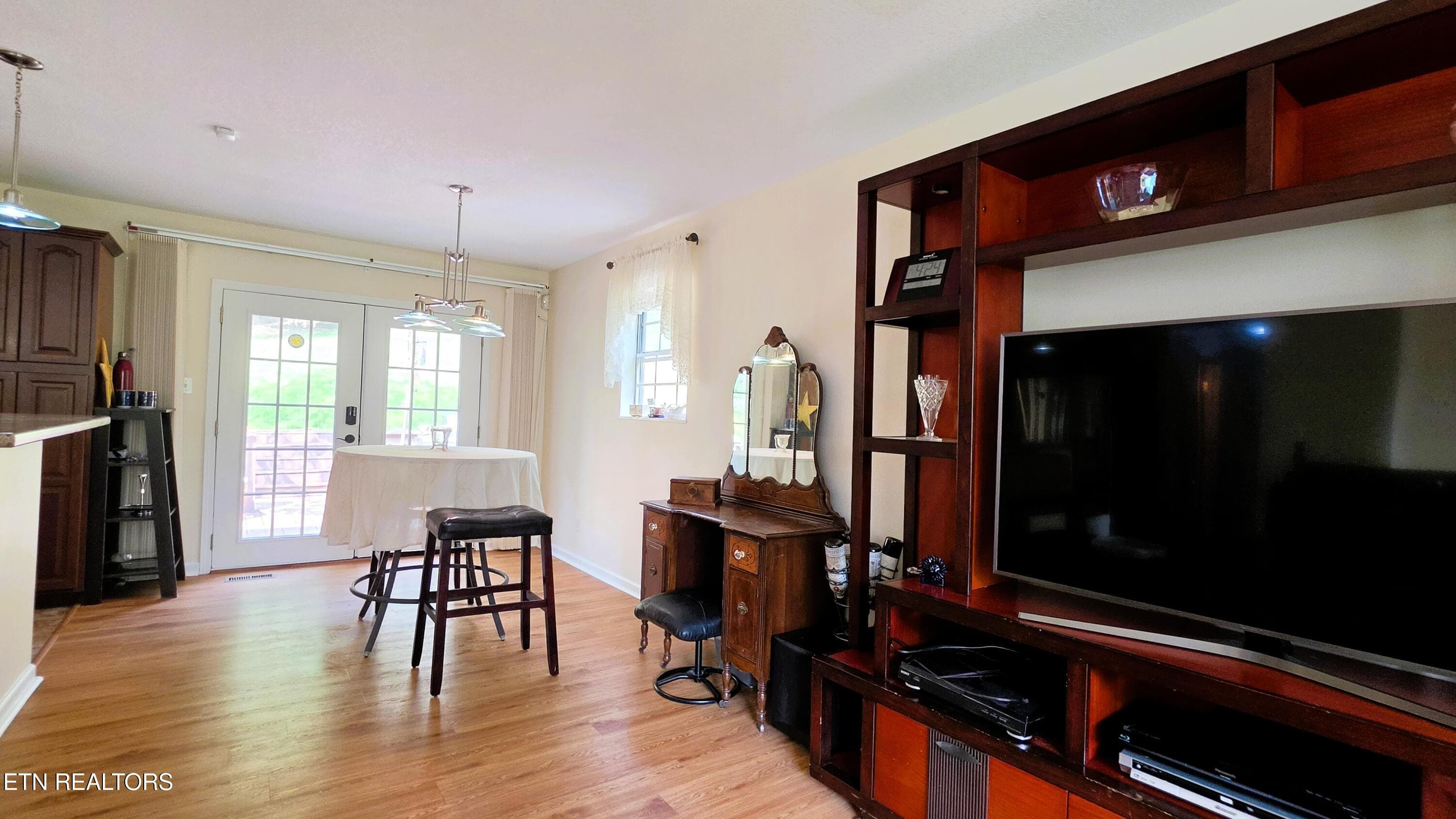 20260727_162448 - 5848 Outer Drive, Knoxville, TN 37921, Knoxville