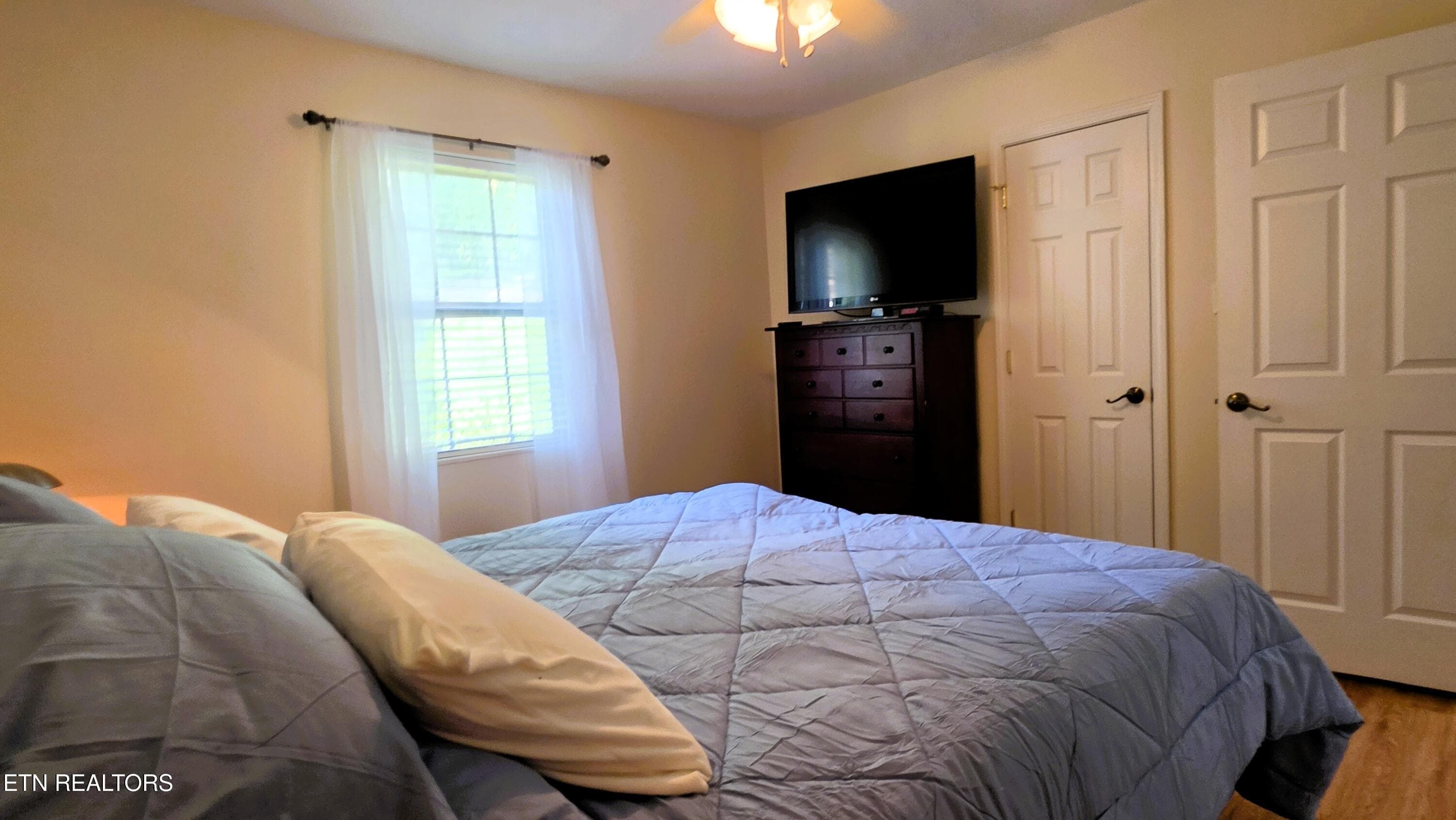 20260727_163322 - 5848 Outer Drive, Knoxville, TN 37921, Knoxville