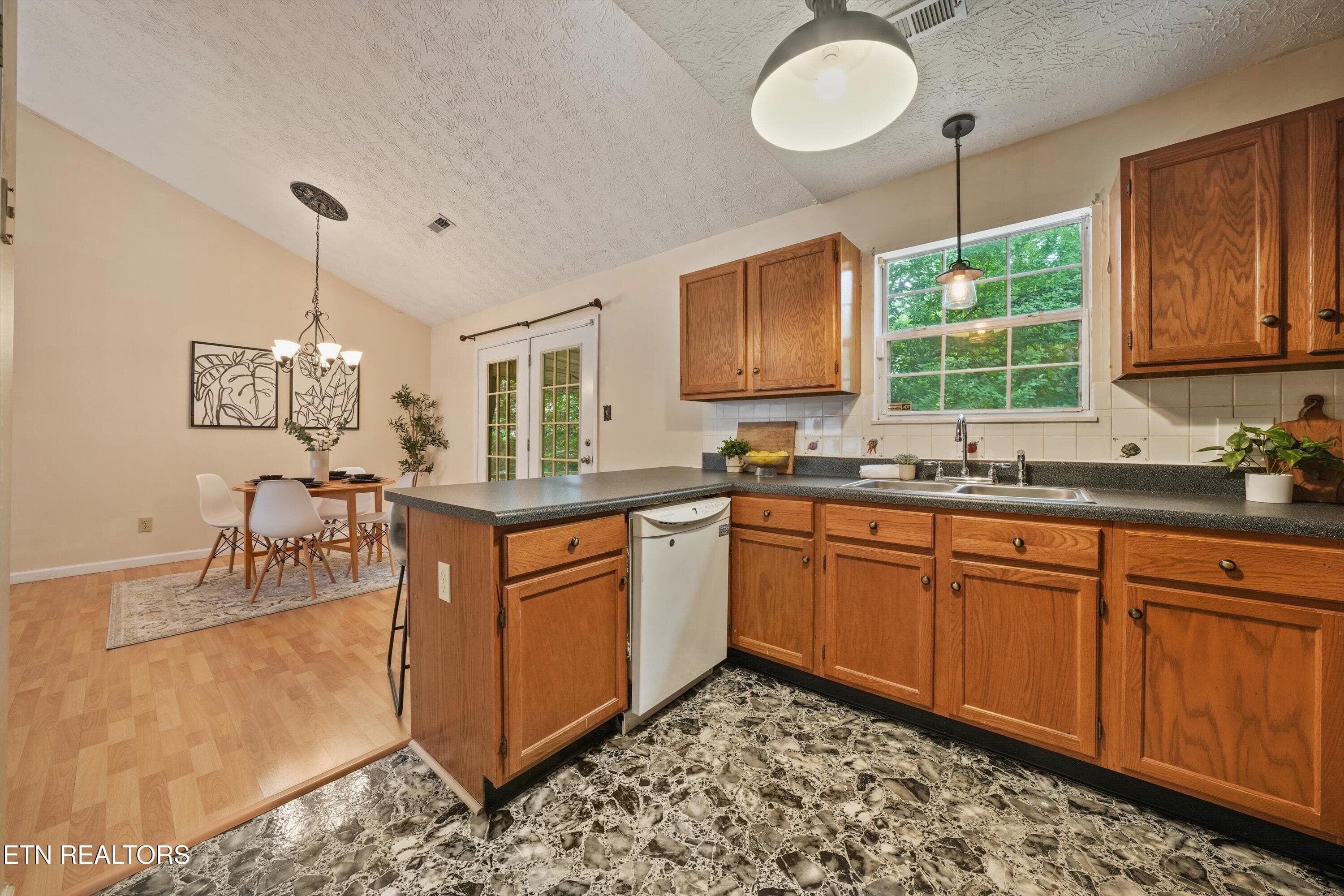 19-4506 Kinlock Ln 17 - 4506 Kinlock Lane, Knoxville, TN 37921, Knoxville
