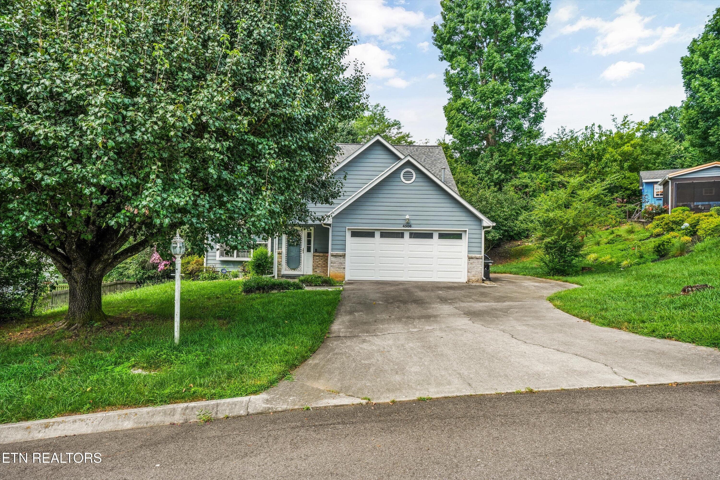 03-4506 Kinlock Ln 34 - 4506 Kinlock Lane, Knoxville, TN 37921, Knoxville