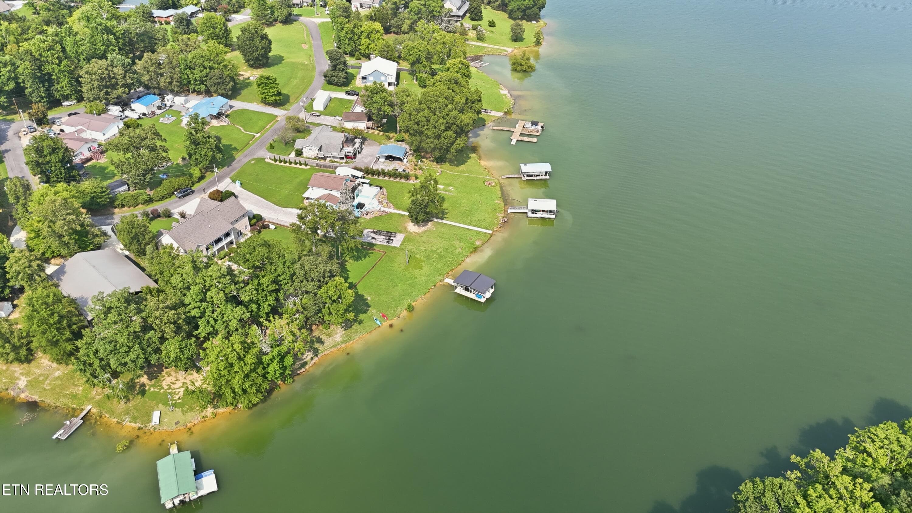 dji_fly_20260727_163054_0917_17851903651 - 2177 Riverview Drive, Dandridge, TN 37725, Dandridge