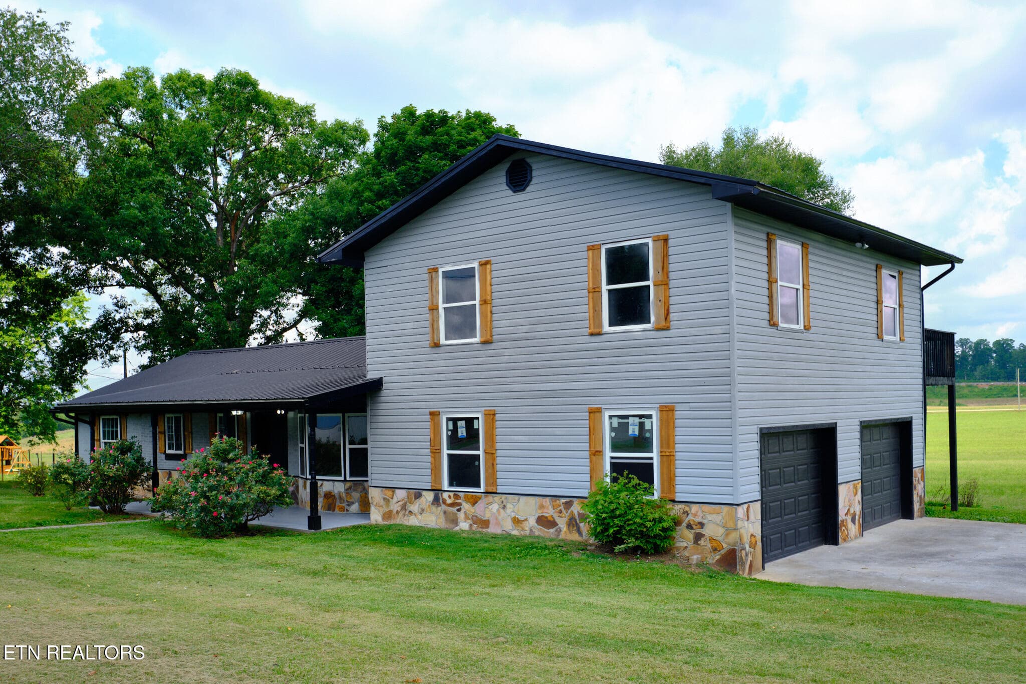 560 Rudd Rd Adjustment of Color 2 - 560 Rudd Rd, Greenback, TN 37742, Greenback