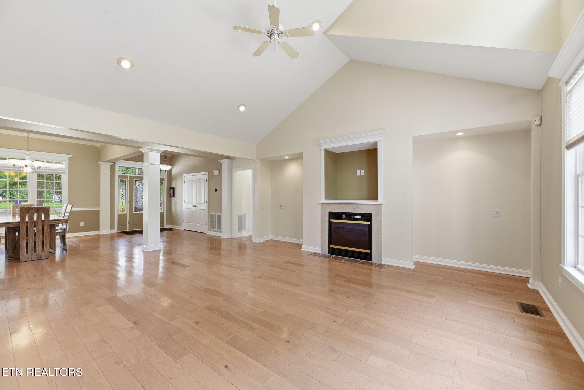 15-web-or-mls-DSC_8317 - 135 W Northberry St, Oak Ridge, TN 37830