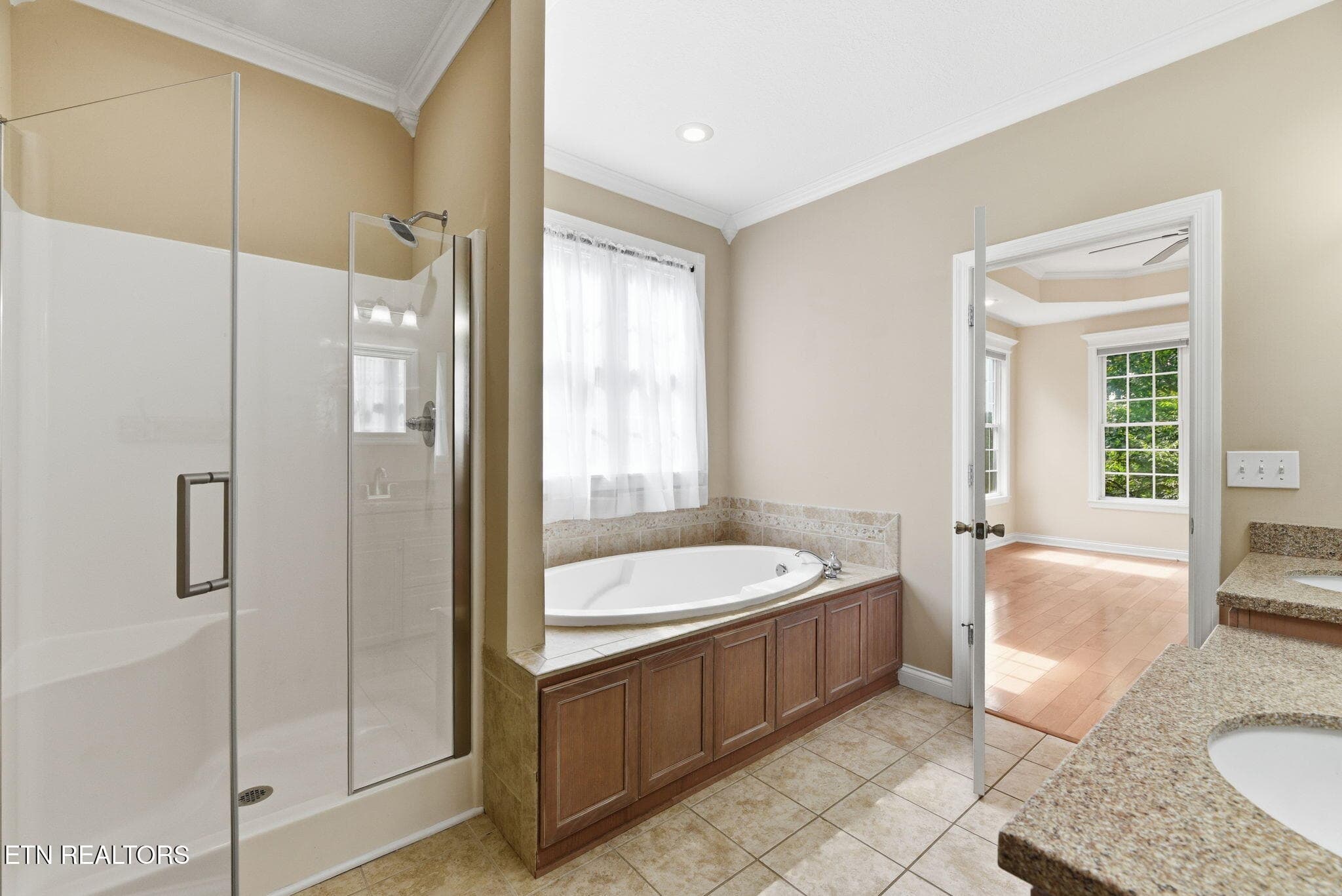 43-web-or-mls-DSC_8416 - 135 W Northberry St, Oak Ridge, TN 37830