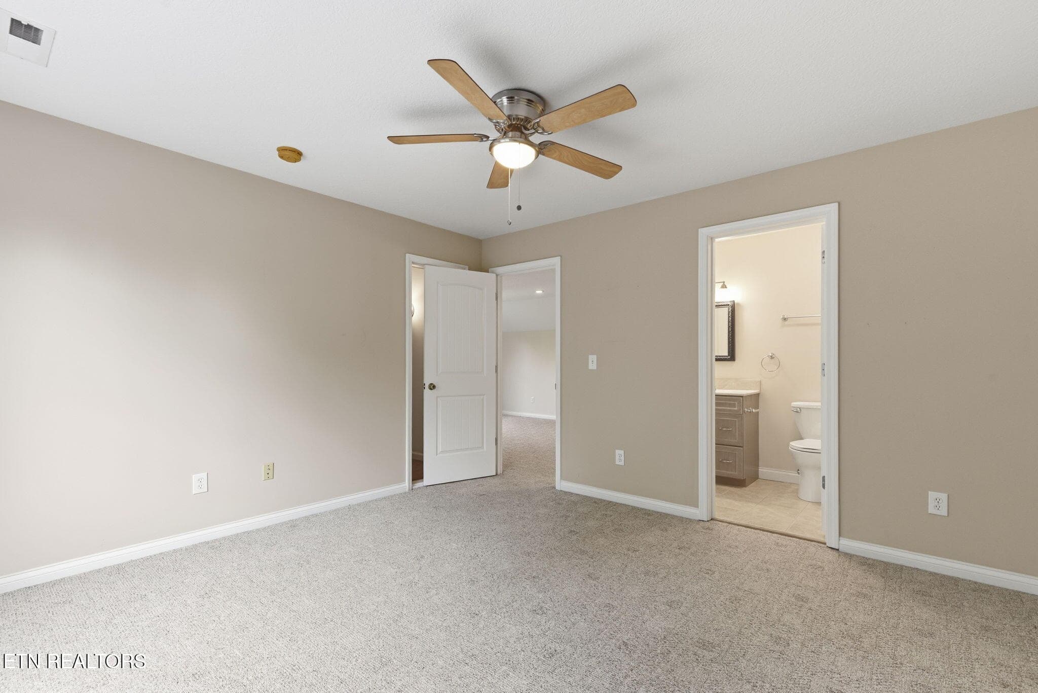 51-web-or-mls-DSC_8440 - 135 W Northberry St, Oak Ridge, TN 37830