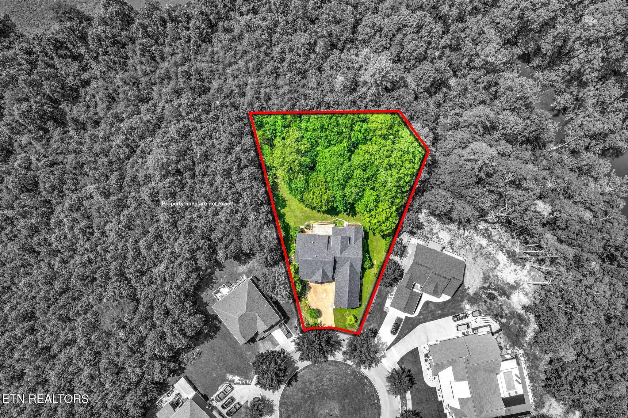 80-web-or-mls-DJI_0668_69_70 - 135 W Northberry St, Oak Ridge, TN 37830