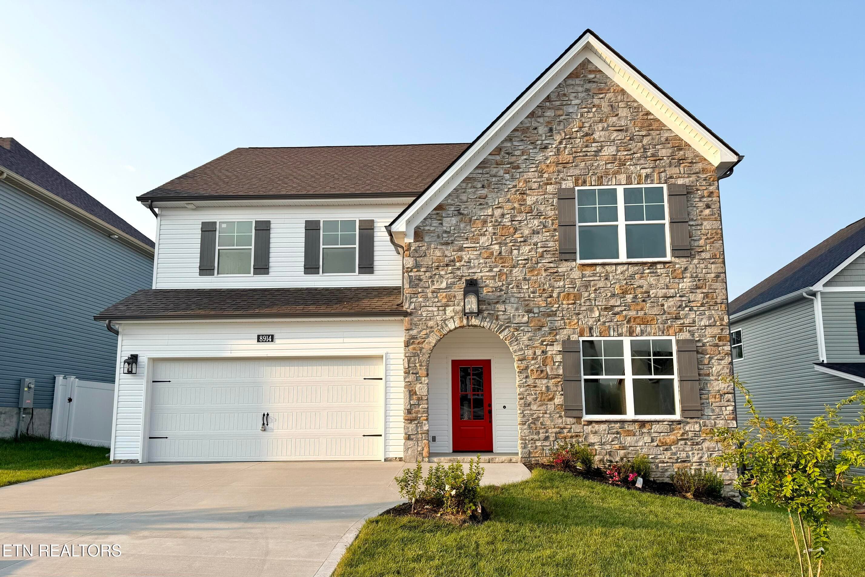 8914 Queensdale Lane, Knoxville, TN 37924