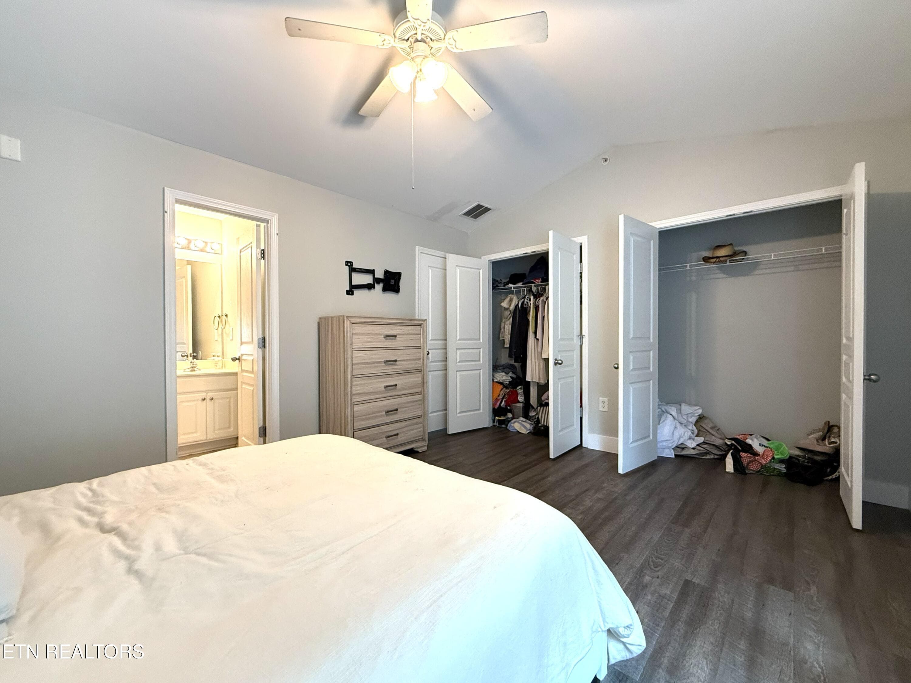 18 - 3914 Cherokee Woods Way 207, Knoxville, TN 37920, Knoxville