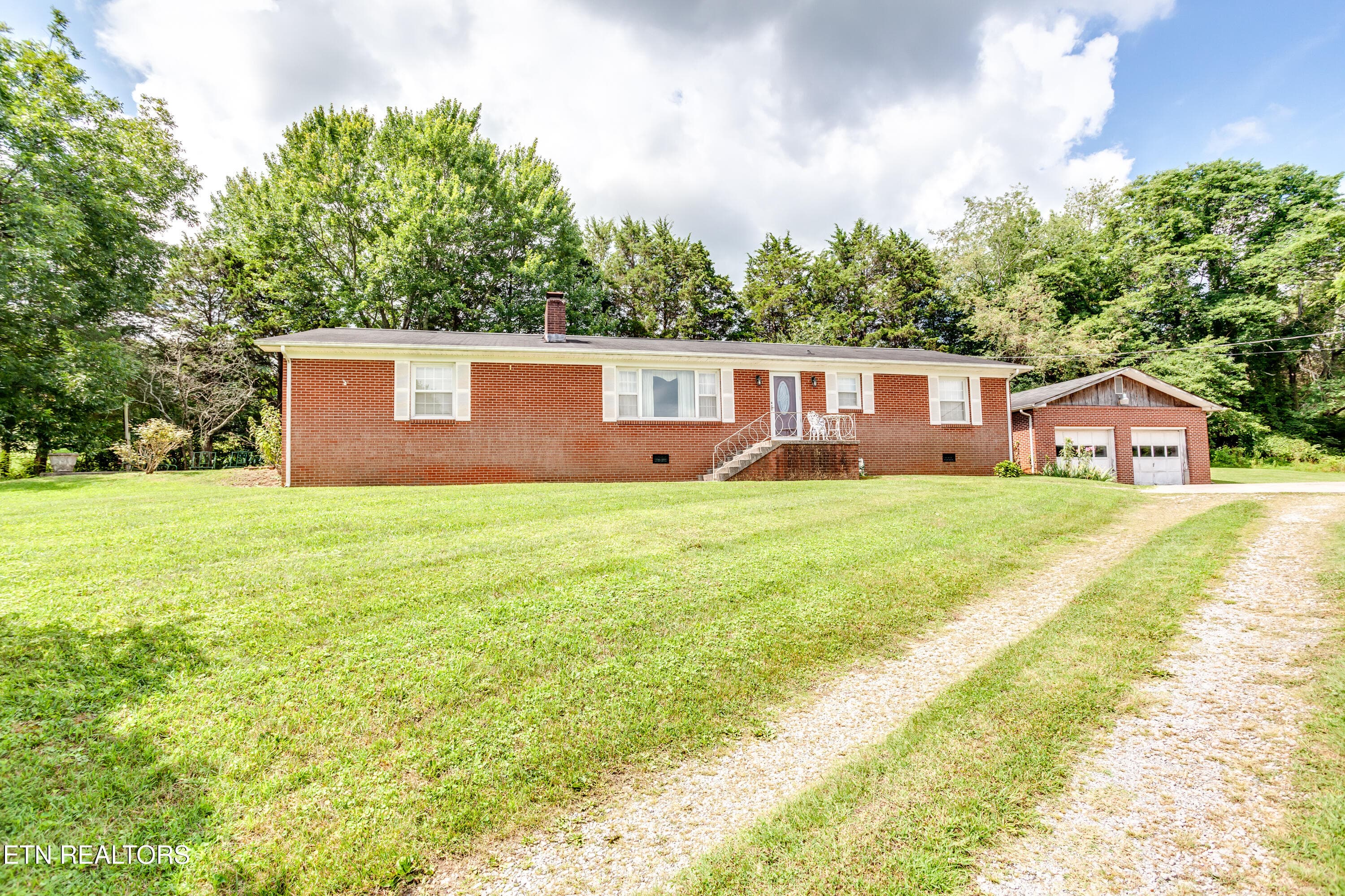 4512 Cabbage Drive, Knoxville, TN 37938