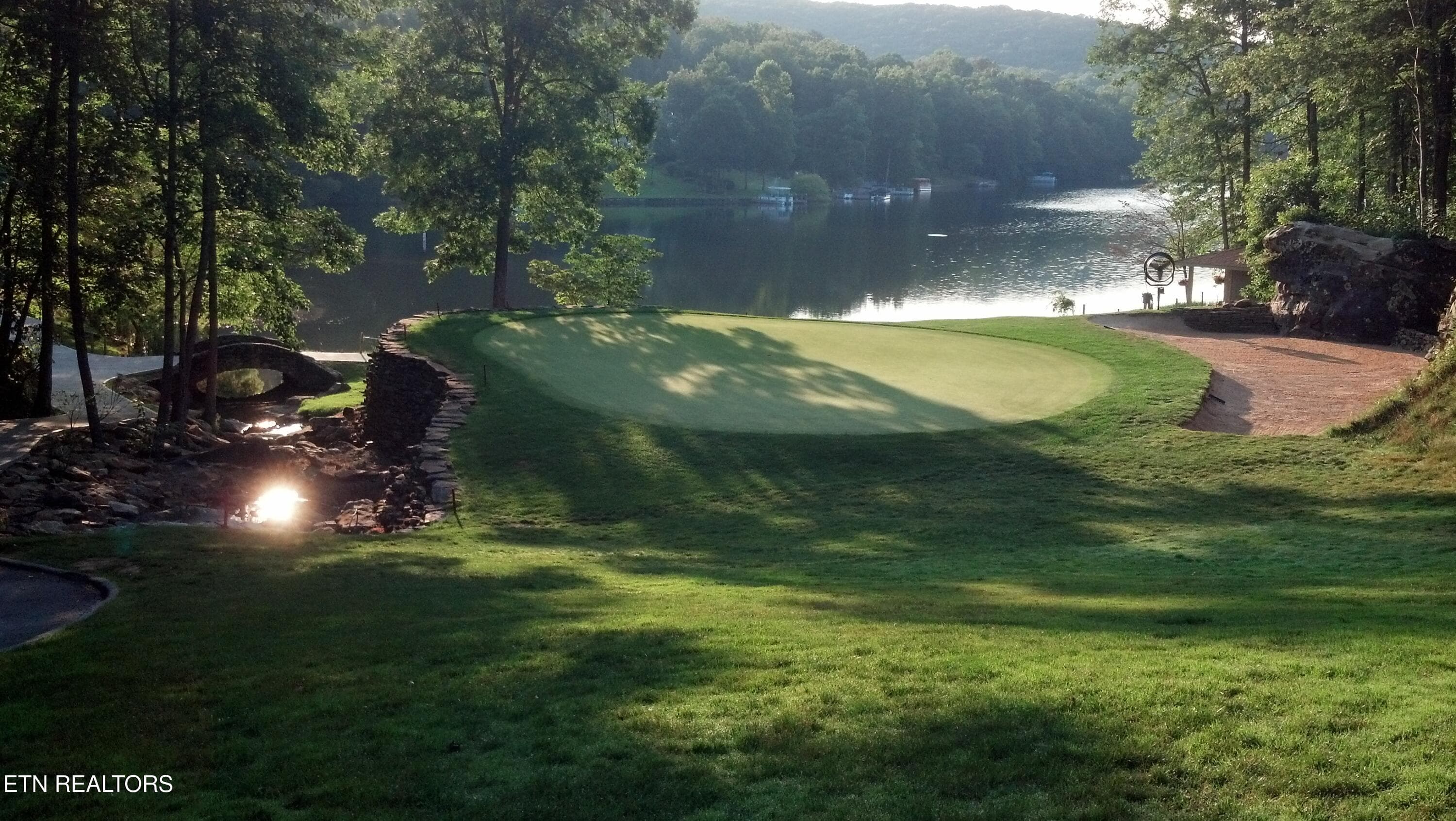 DARTMOOR LAKE BEYOND - 22 Lakeridge Terrace, Fairfield Glade, TN 38558