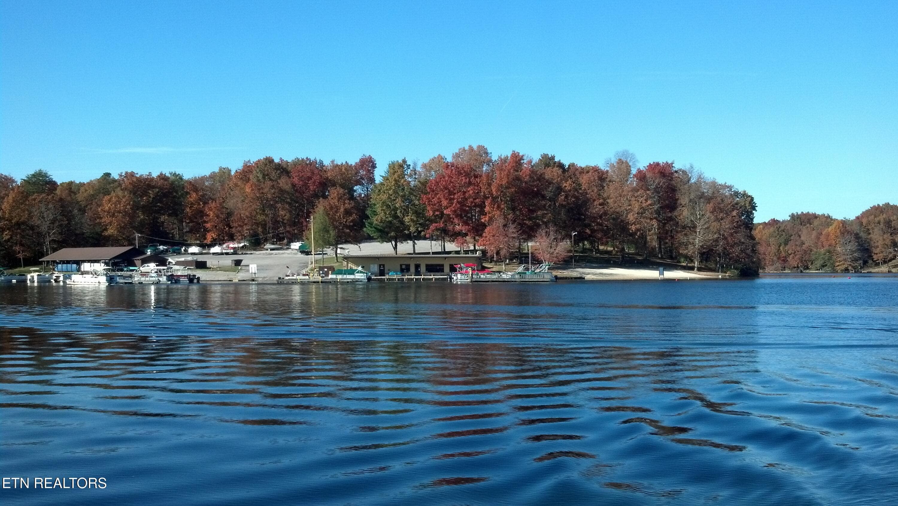 2 MARINAS - 105 Kings Down Drive, Fairfield Glade, TN 38558