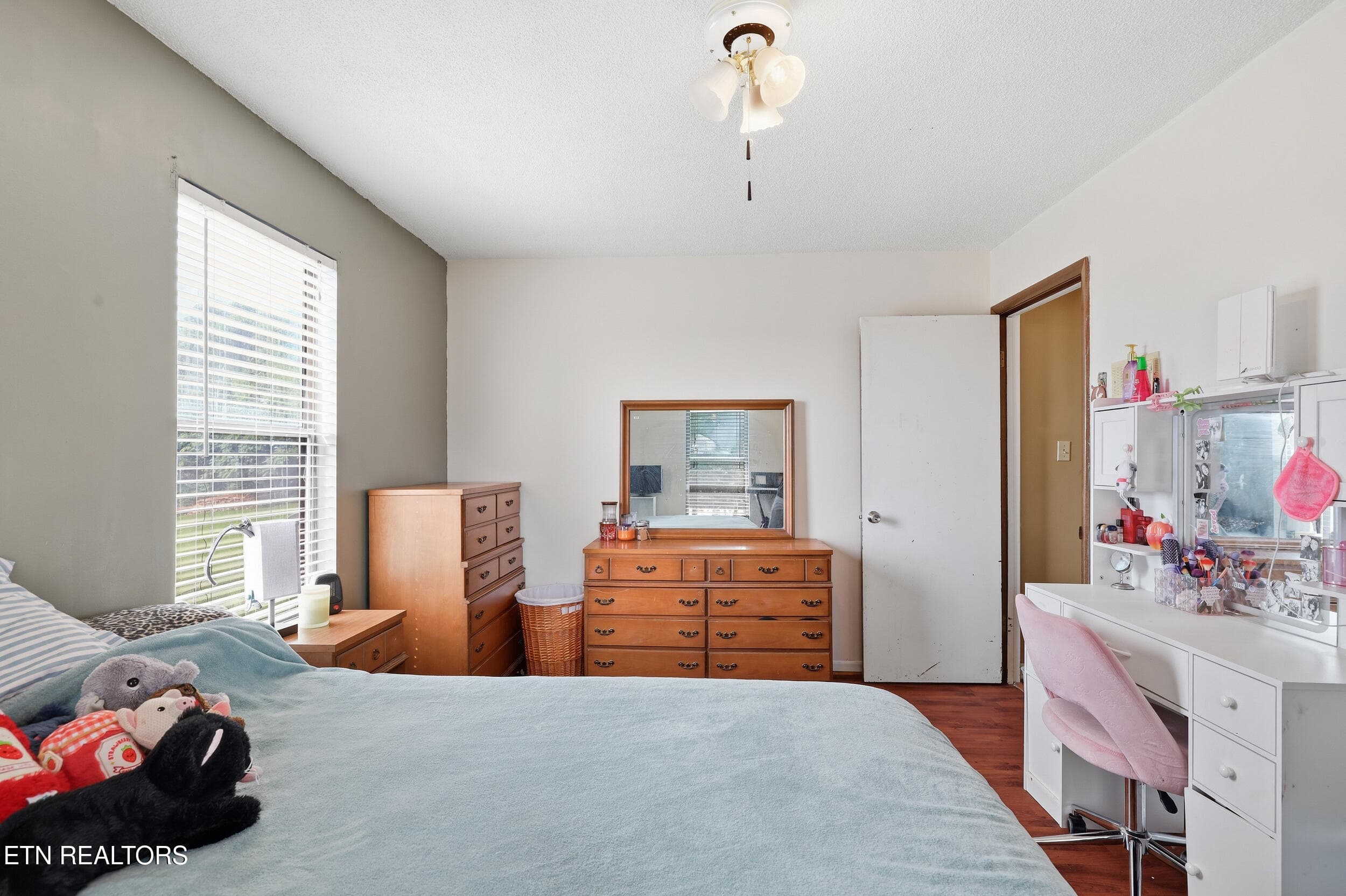 33_089 - 7813 Cedarcrest Rd, Knoxville, TN 37938