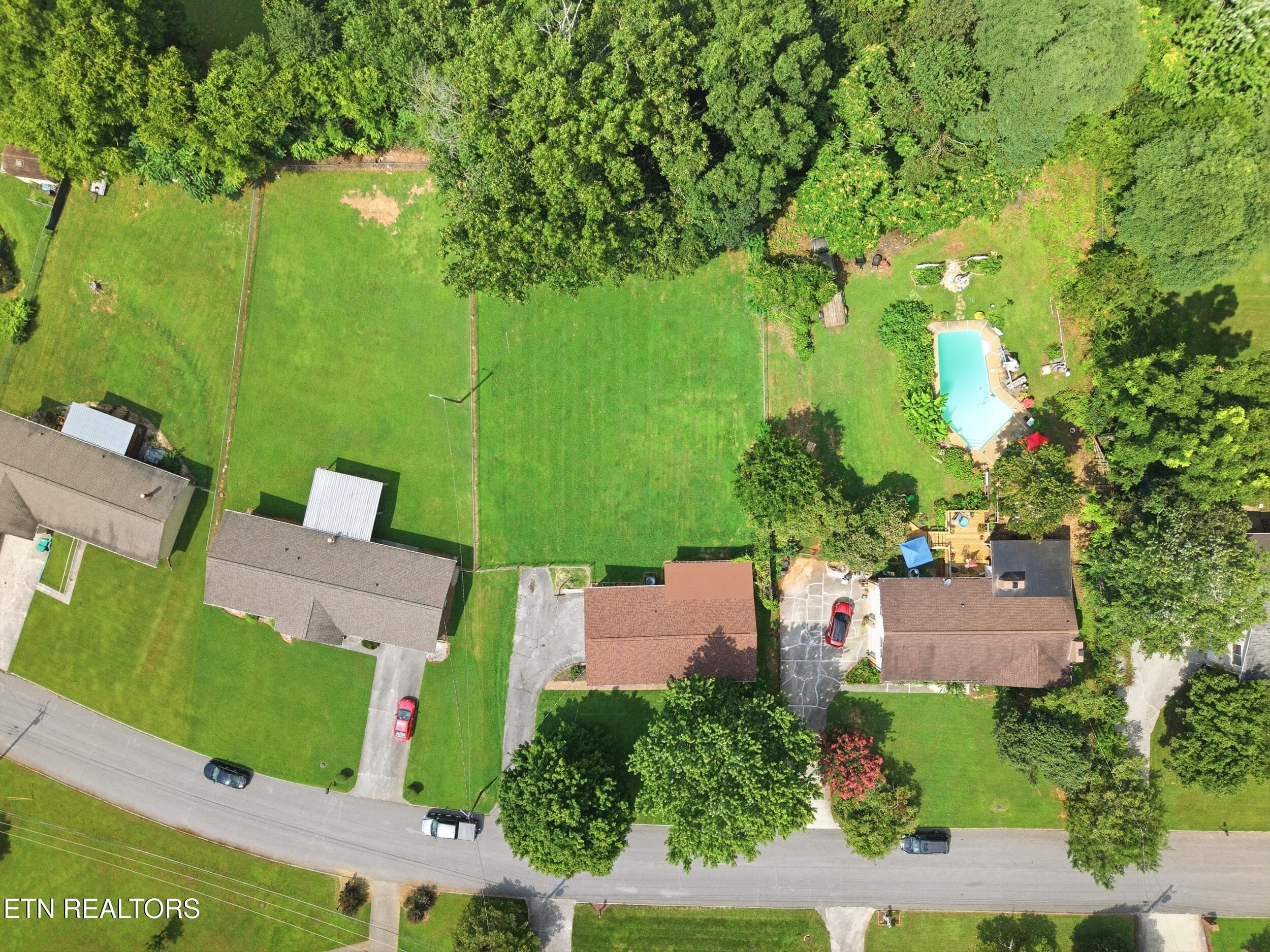 21_053 - 7813 Cedarcrest Rd, Knoxville, TN 37938