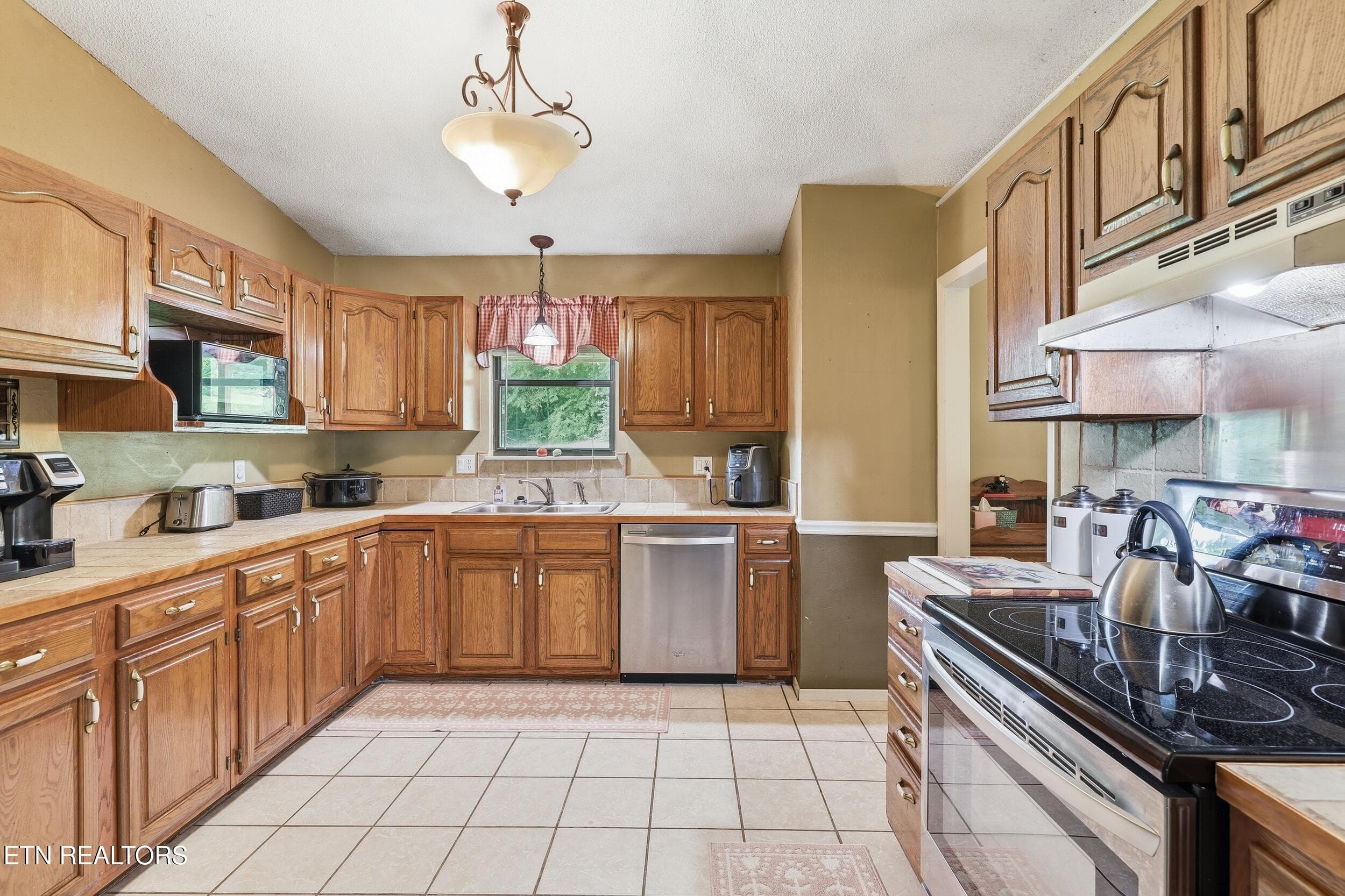 29_077 - 7813 Cedarcrest Rd, Knoxville, TN 37938