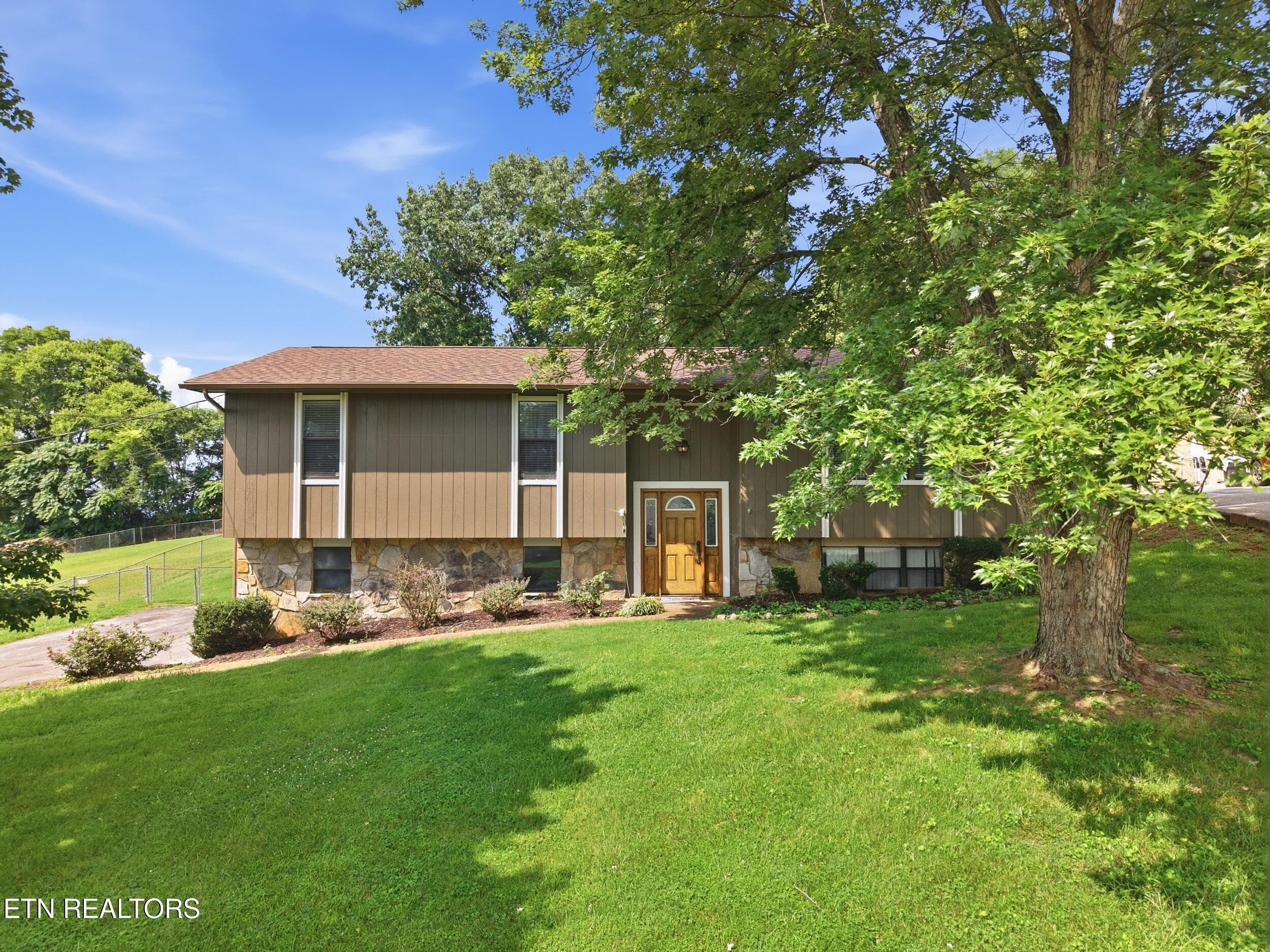 3_005 - 7813 Cedarcrest Rd, Knoxville, TN 37938