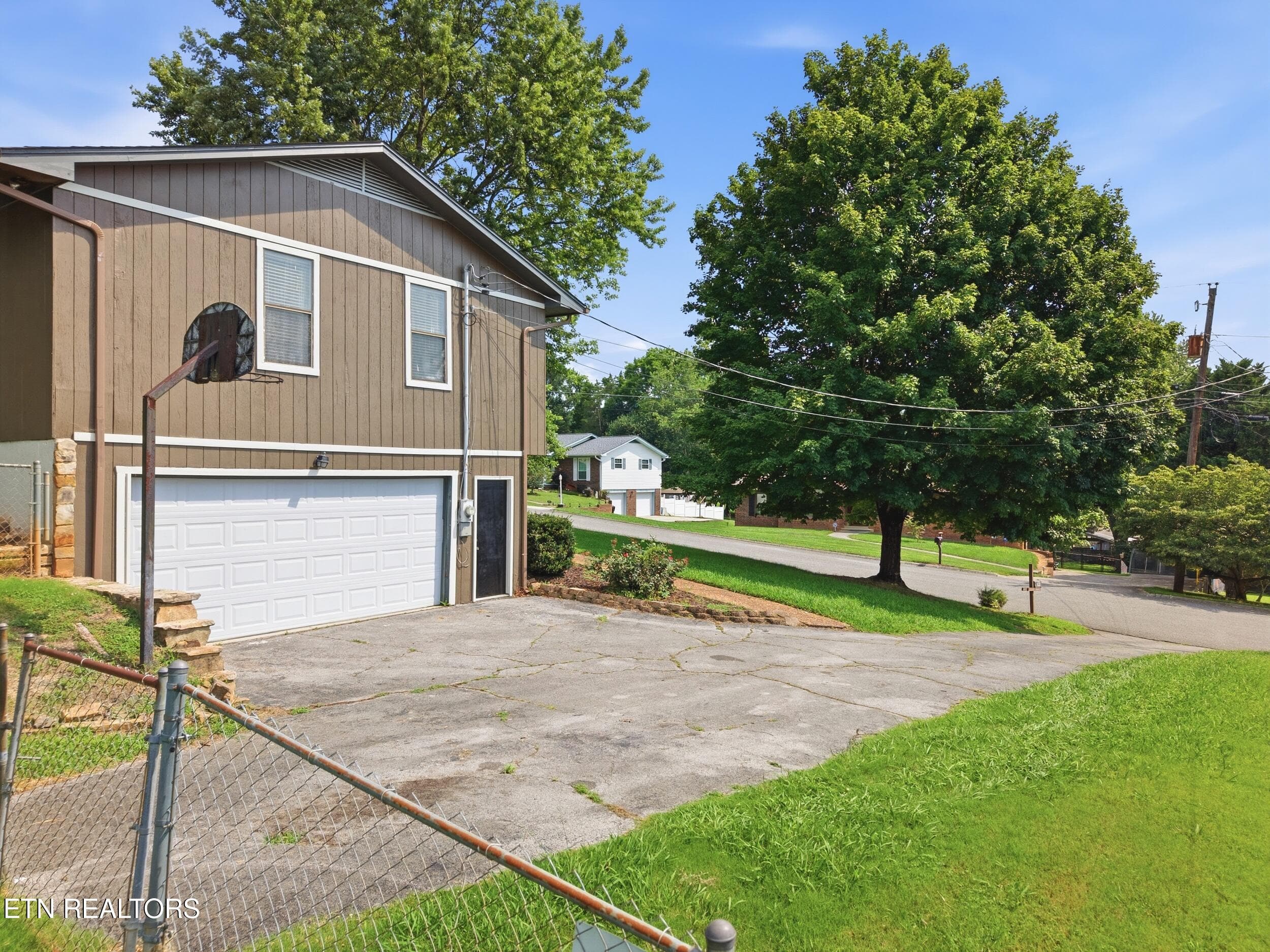 10_026 - 7813 Cedarcrest Rd, Knoxville, TN 37938