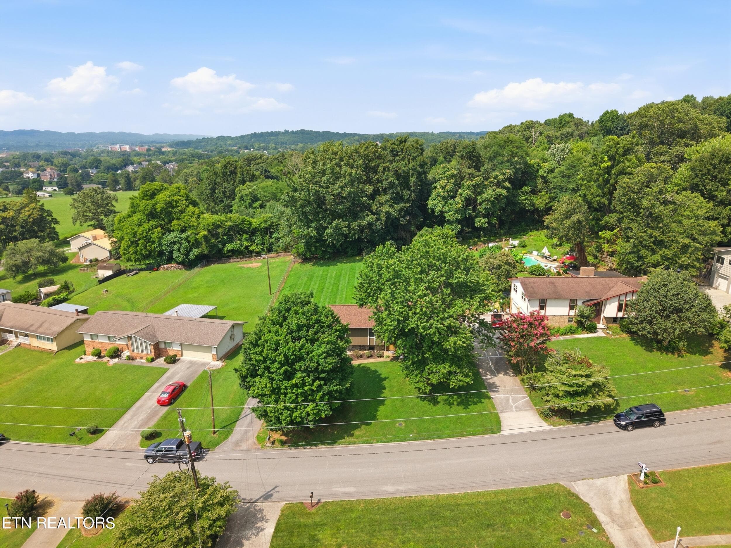 13_035 - 7813 Cedarcrest Rd, Knoxville, TN 37938