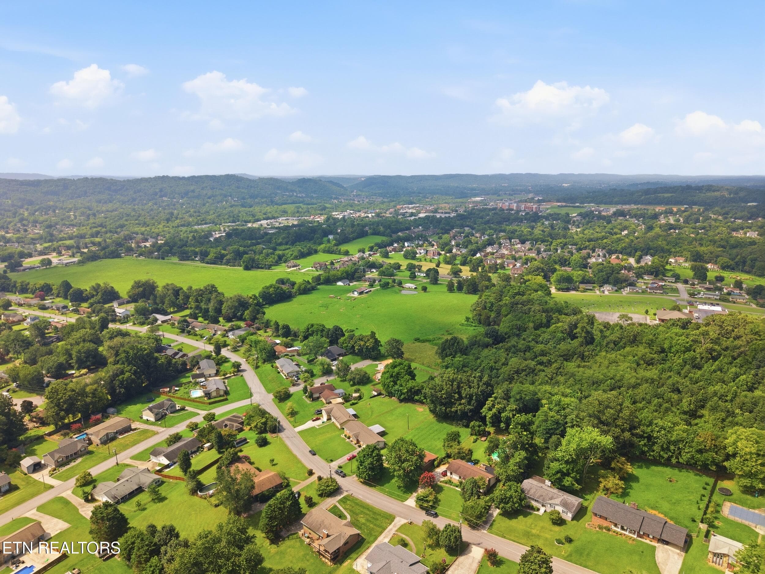 18_047 - 7813 Cedarcrest Rd, Knoxville, TN 37938