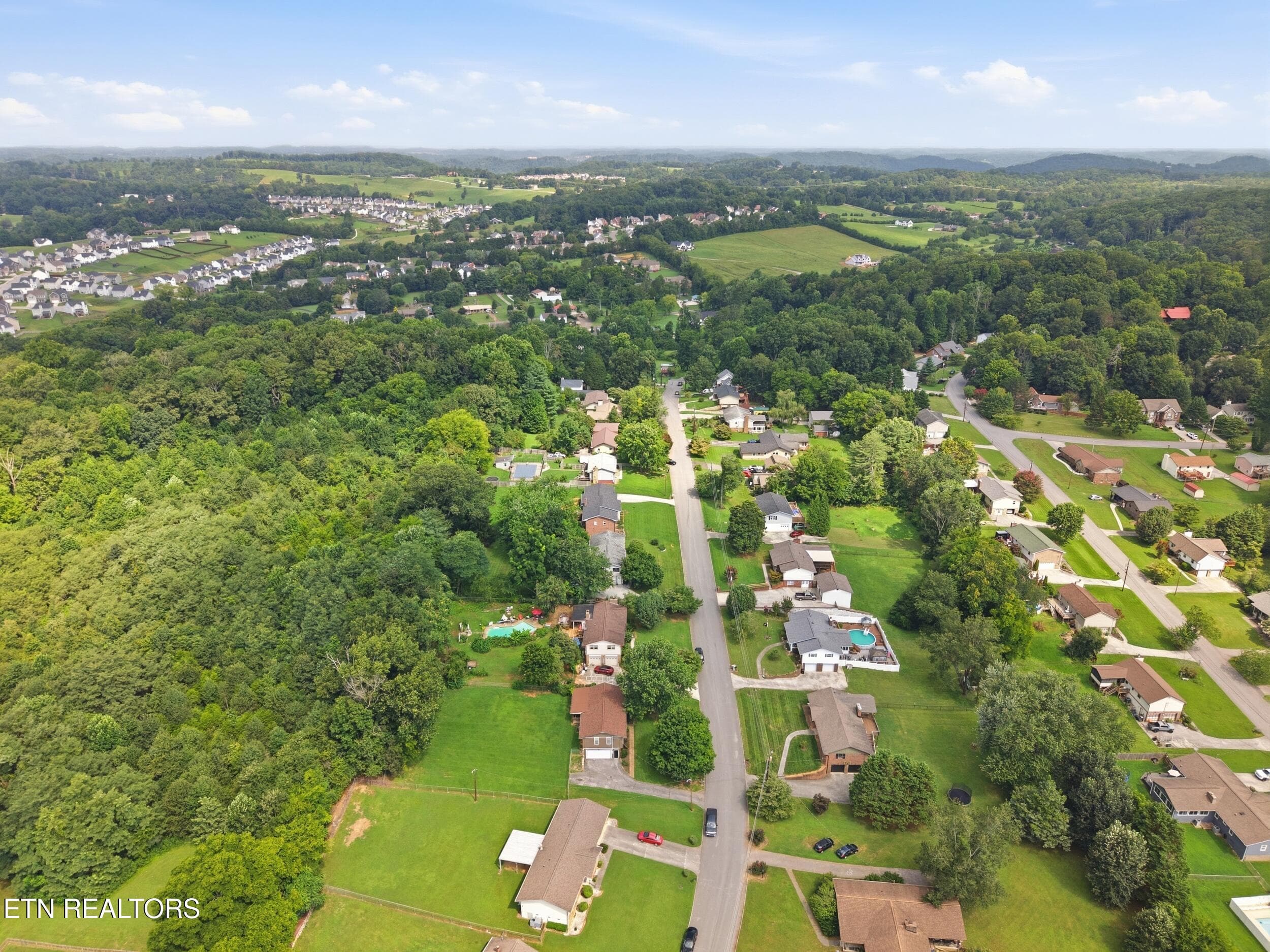19_050 - 7813 Cedarcrest Rd, Knoxville, TN 37938