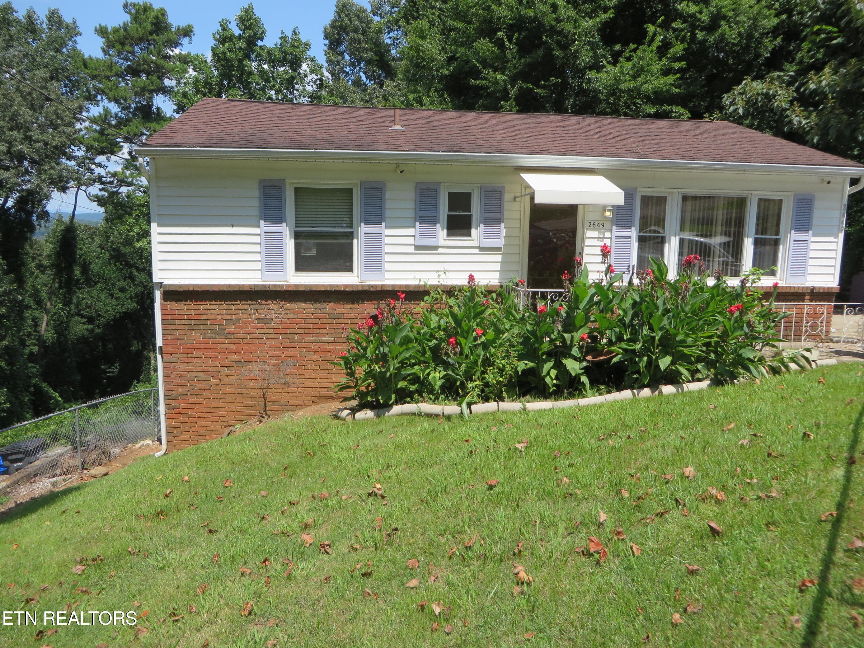 2649 Vucrest Ave, Knoxville, TN 37920