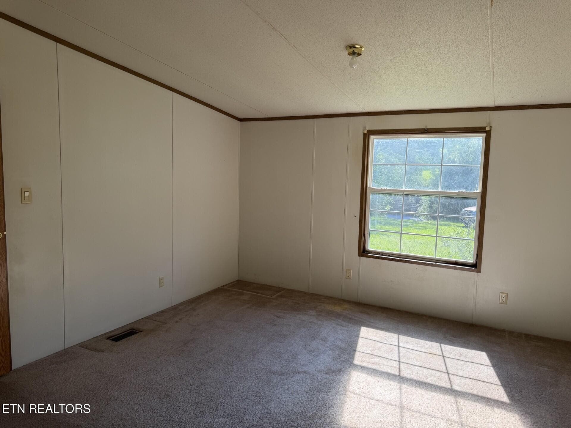 11033 Hwy 68 primary bd1 - 11033 Highway 68, Grandview, TN 37337