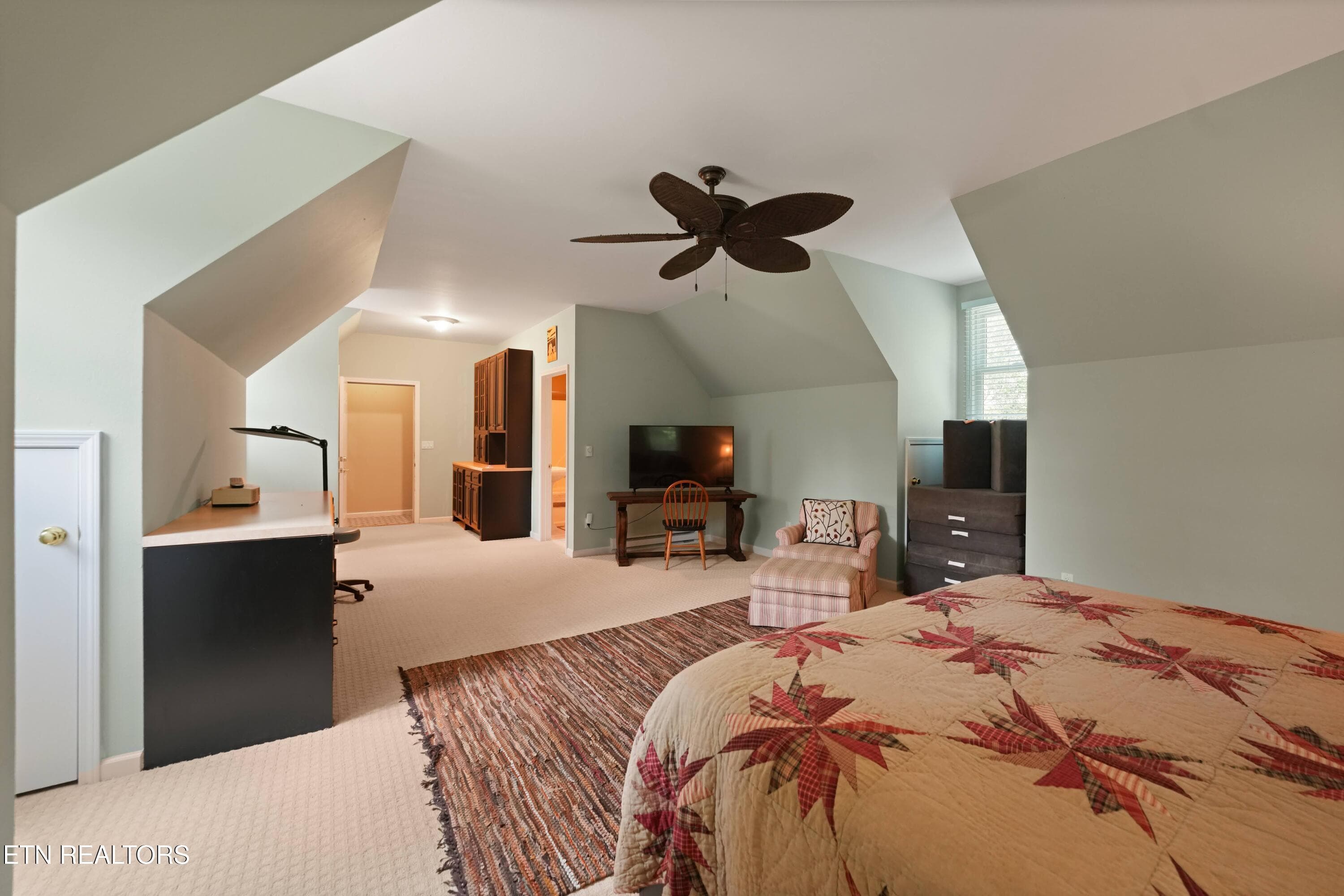 Bonus Room - 16 Milnor Circle, Crossville, TN 38558, Crossville