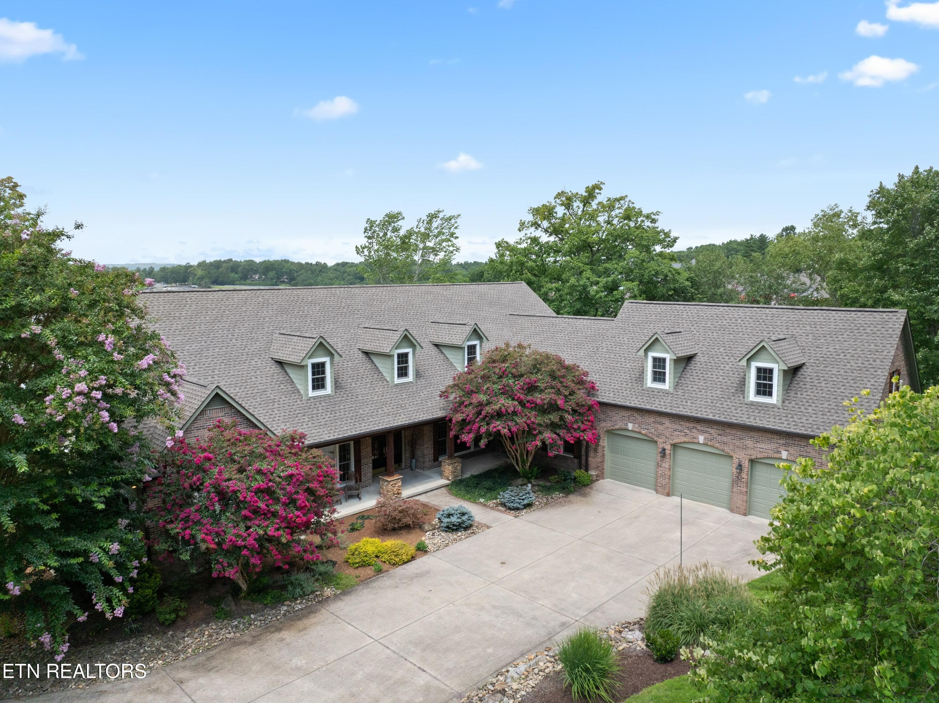 Front Shot - 16 Milnor Circle, Crossville, TN 38558, Crossville