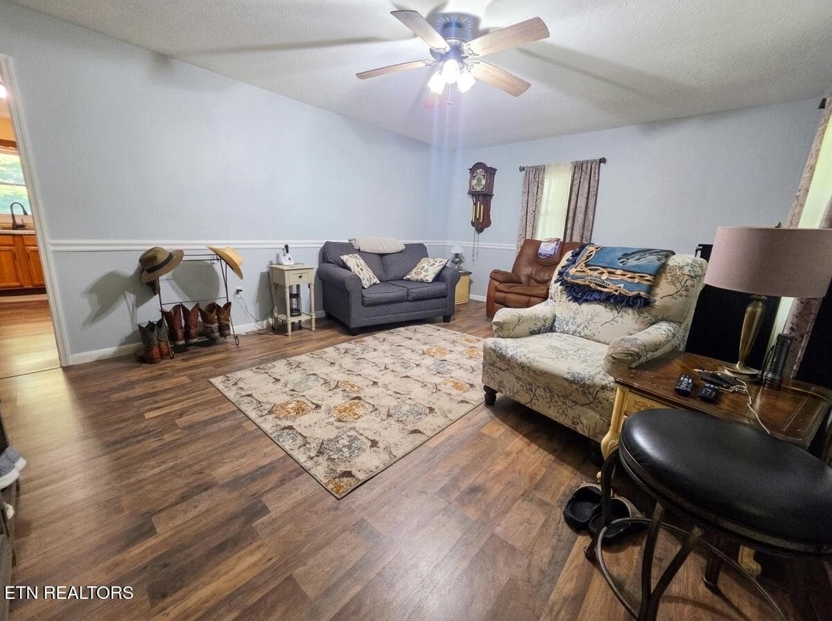 photo-04 - 1250 Darrow Ridge Rd, Jamestown, TN 38556