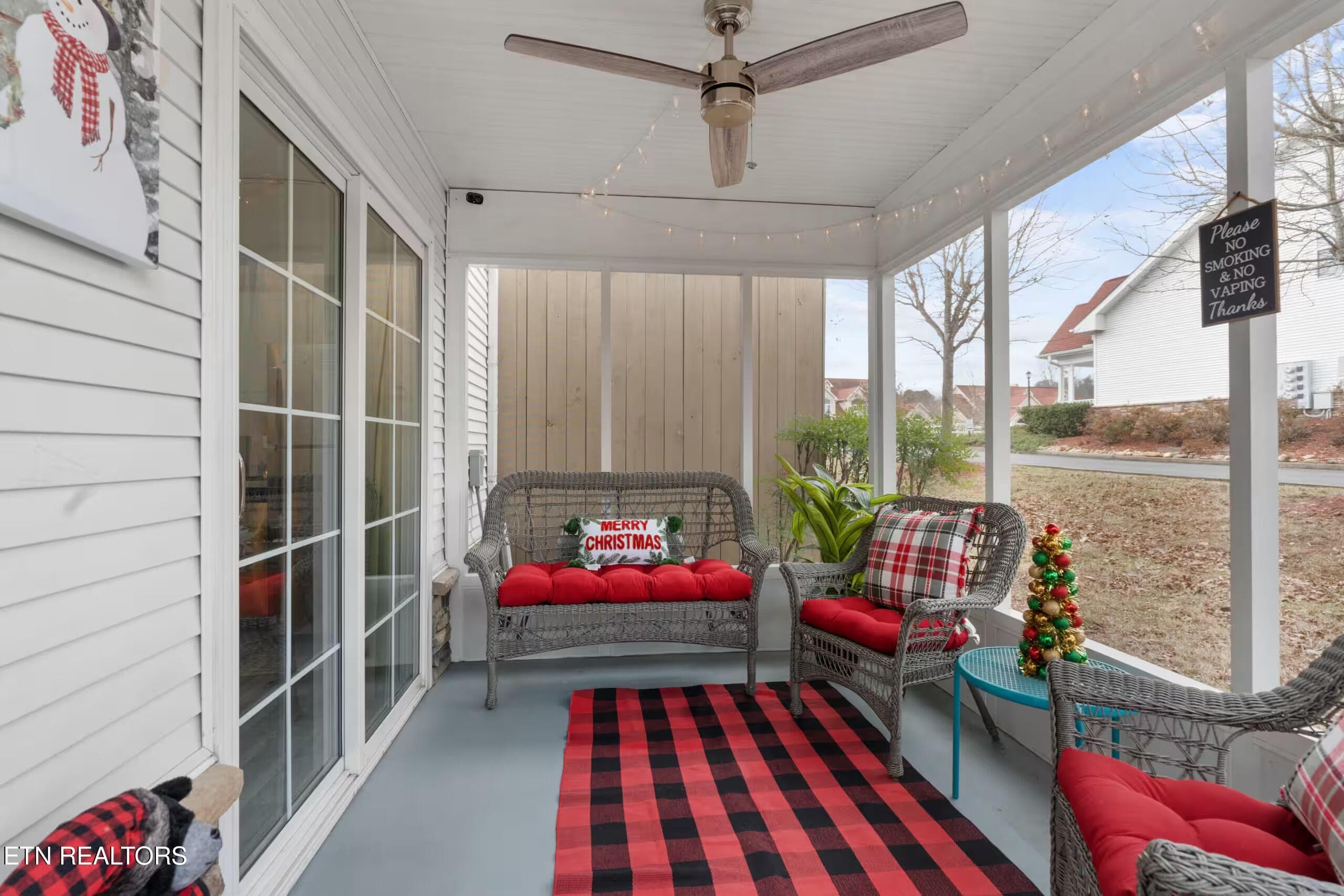 Image 3 - 537 Orchard Valley Way UNIT 352, Pigeon Forge, TN 37862