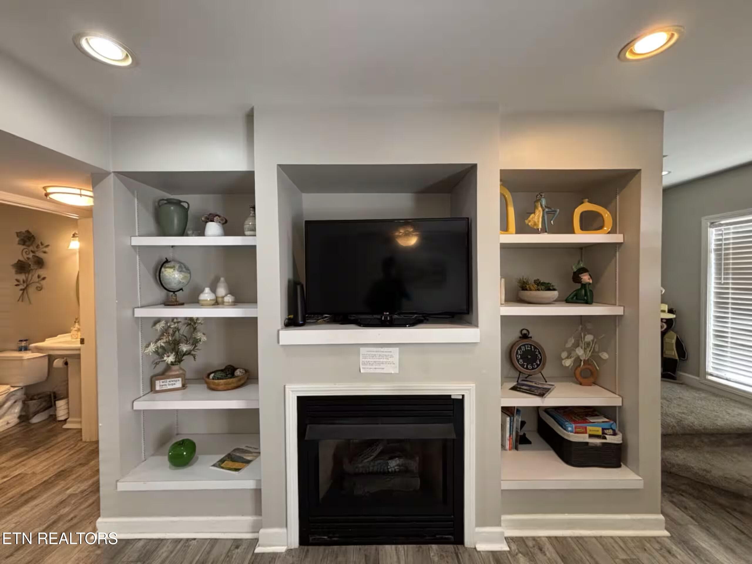 Image 8 - 537 Orchard Valley Way UNIT 352, Pigeon Forge, TN 37862