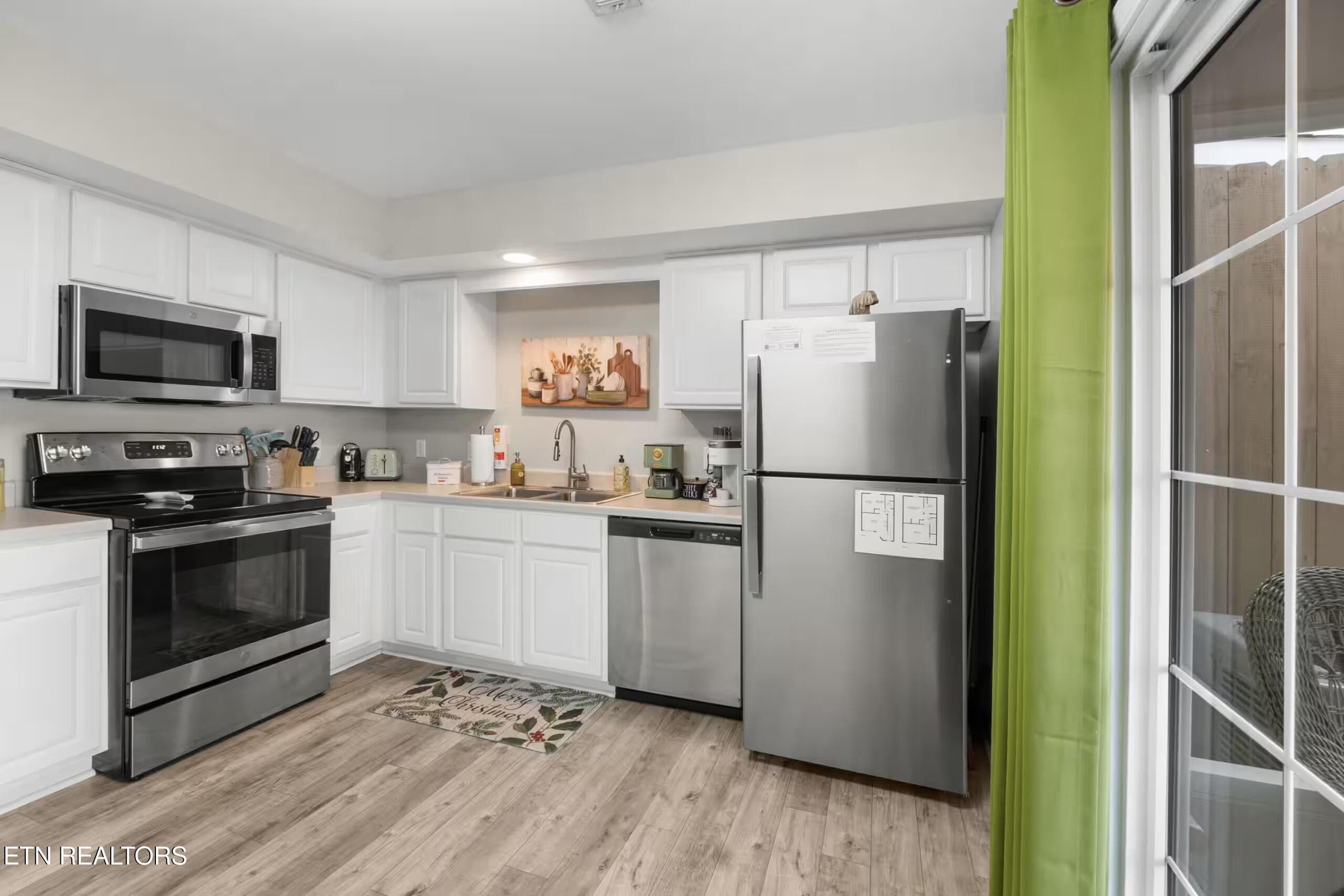 Image 10 - 537 Orchard Valley Way UNIT 352, Pigeon Forge, TN 37862