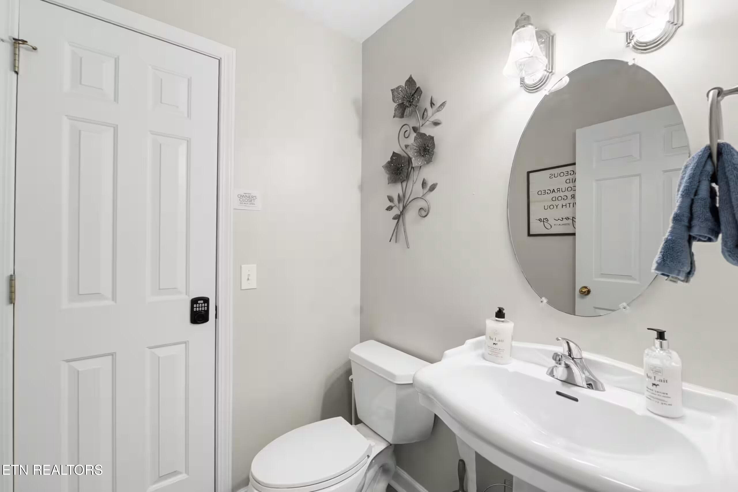 Image 12 - 537 Orchard Valley Way UNIT 352, Pigeon Forge, TN 37862