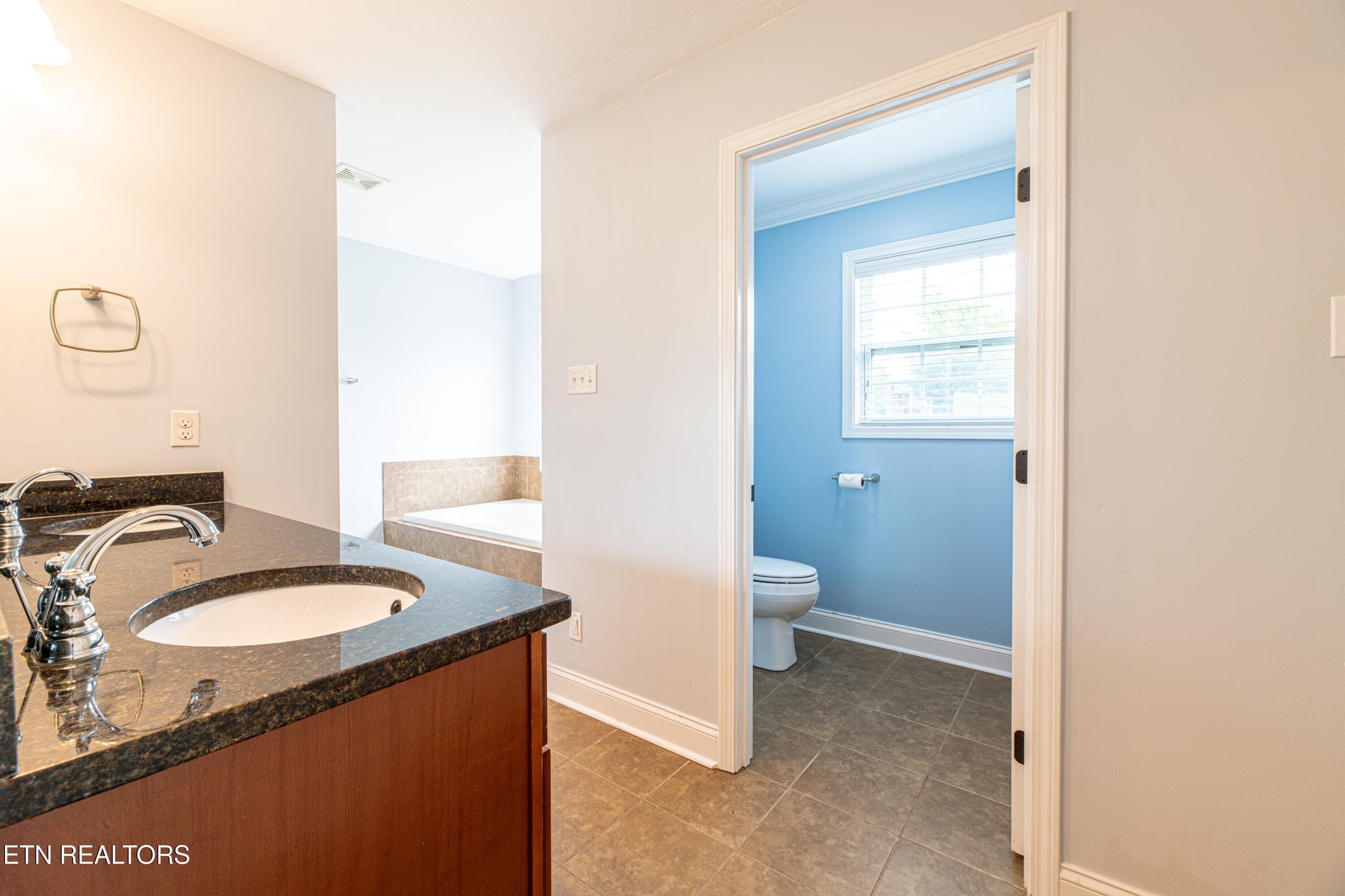 1134 Cherbourg Dr-25 - 1134 Cherbourg Drive, Maryville, TN 37801, Maryville