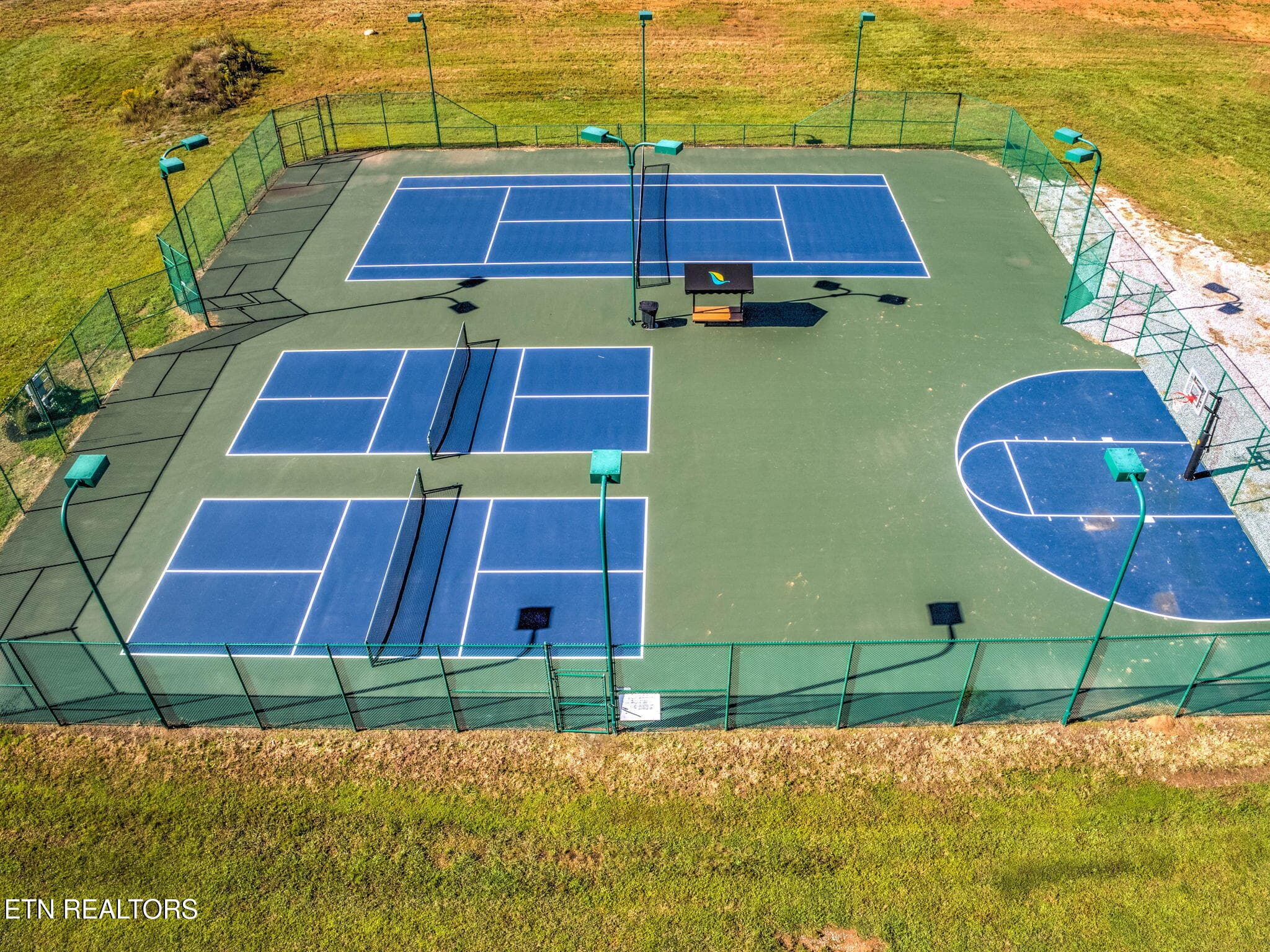 94-web-or-mls-ThePreserve-20 - 135 W Northberry St, Oak Ridge, TN 37830