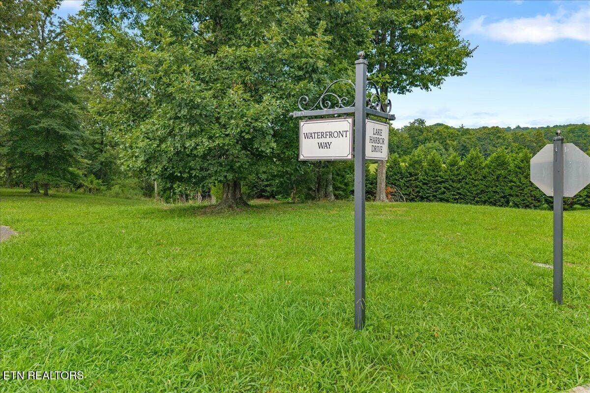 18-421 Waterfront Way-32 - 421 Waterfront Way, Spring City, TN 37381