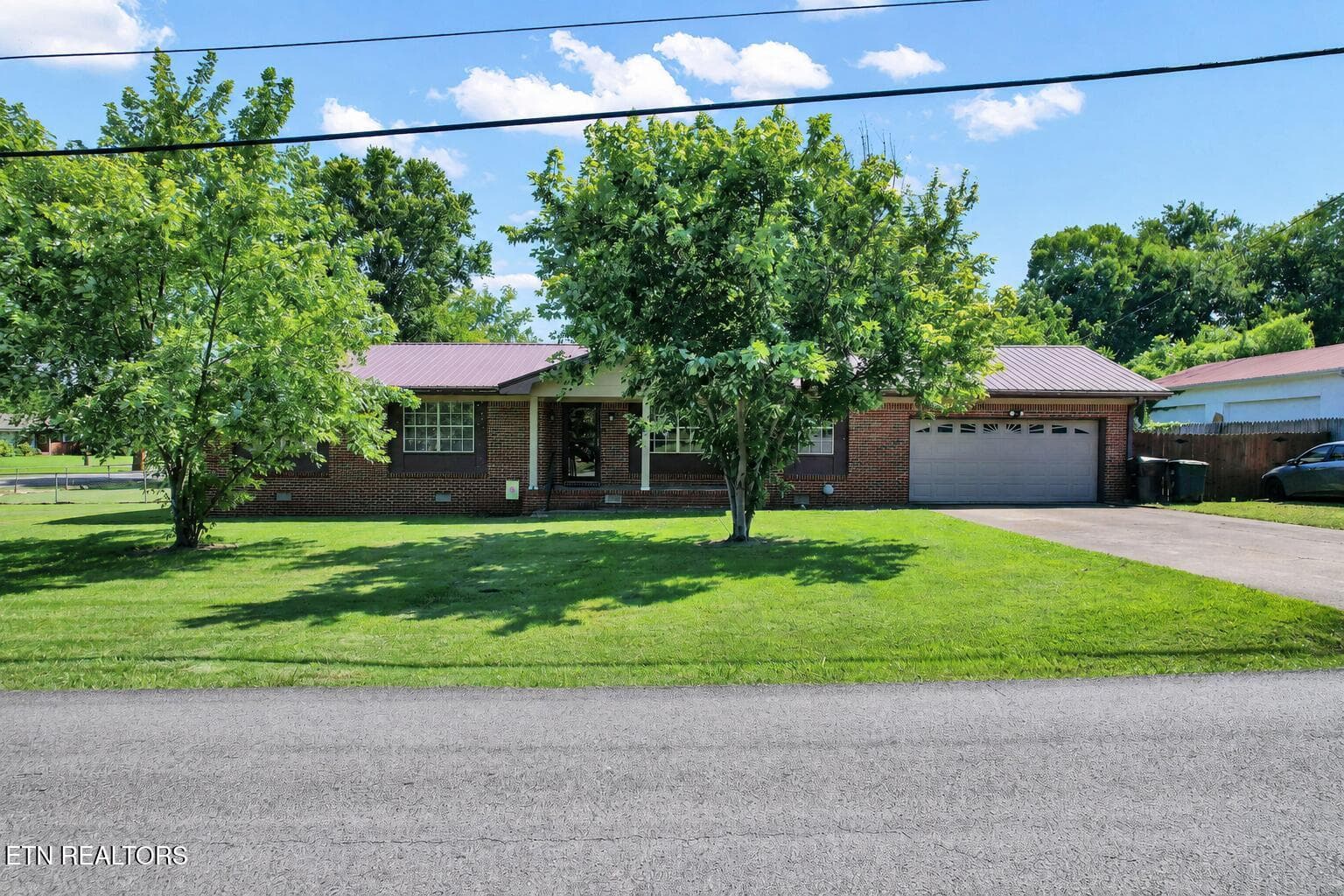 2805 NW Lilac Drive, Cleveland, TN 37312