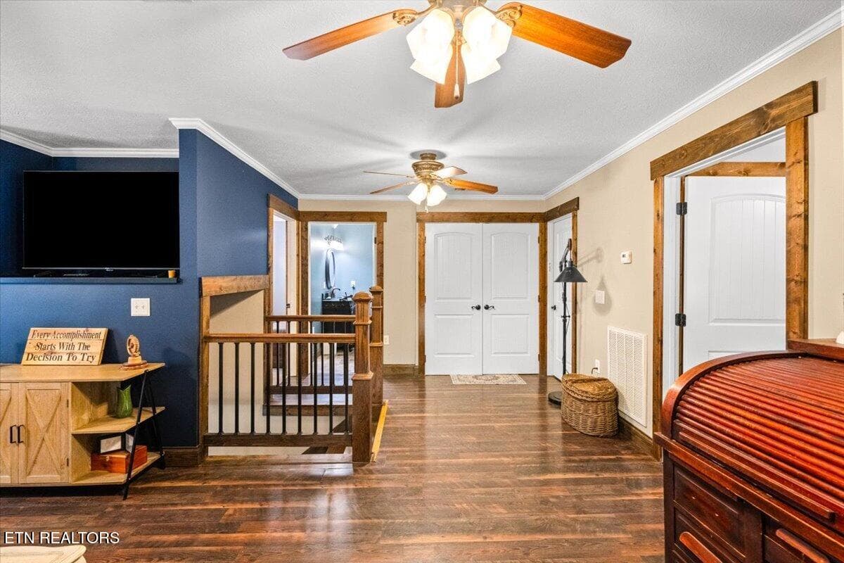44-1100 Mill Branch Rd - 1100 Mill Branch Rd, Huntsville, TN 37756