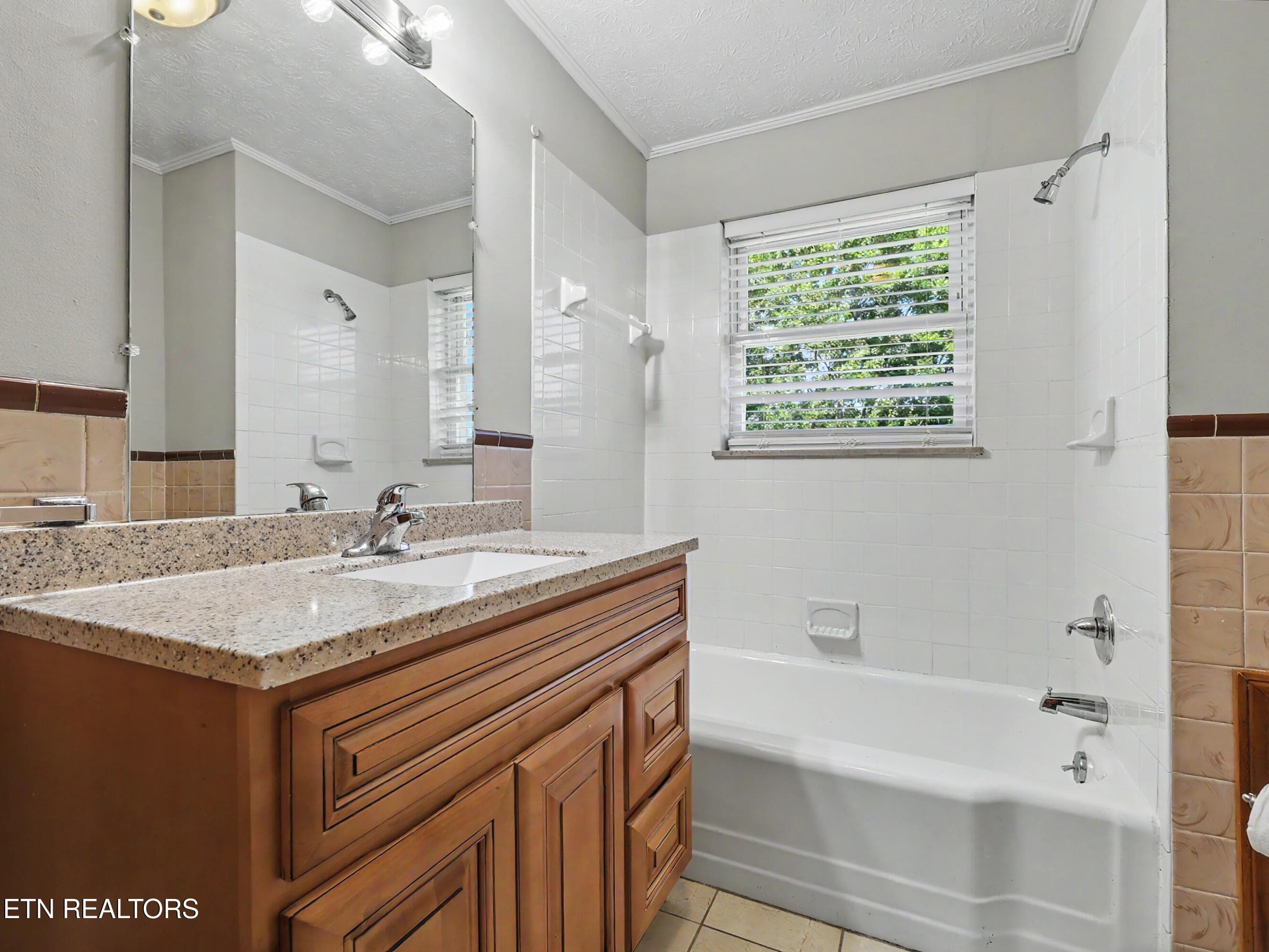 Full bath 2 - 717 Old Glory Rd, Maryville, TN 37801