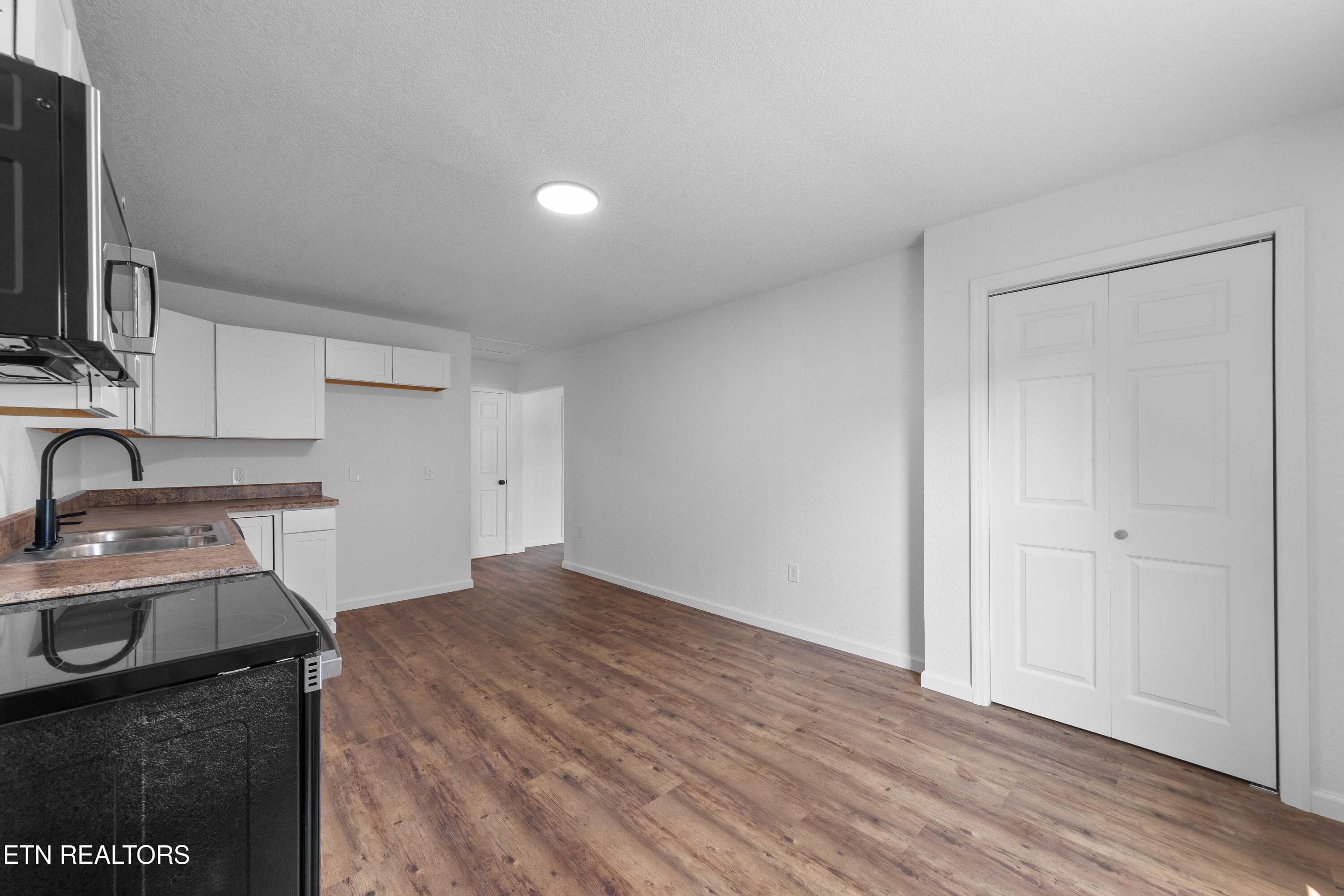030A8748 - 609 Rose Hill Drive, LaFollette, TN 37766