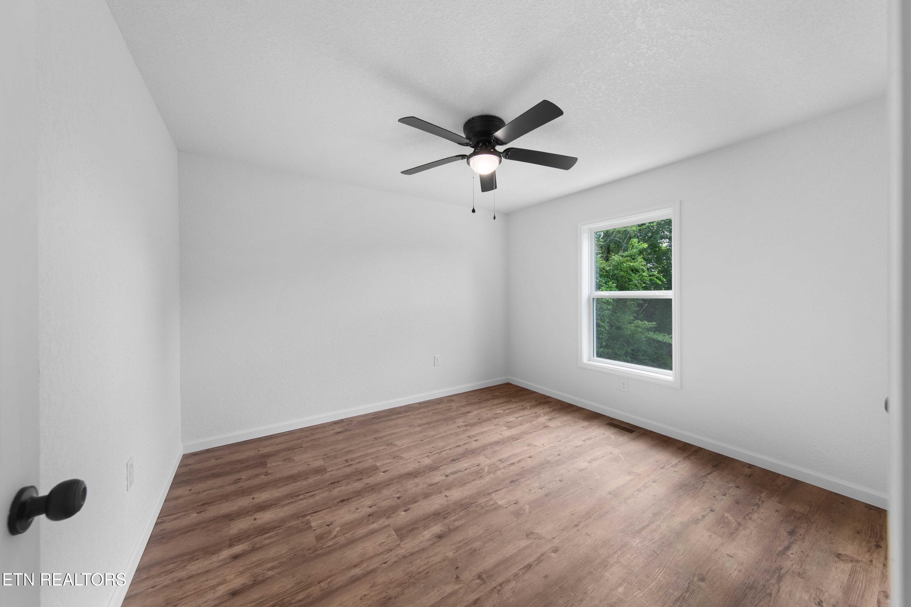 030A8667 - 609 Rose Hill Drive, LaFollette, TN 37766