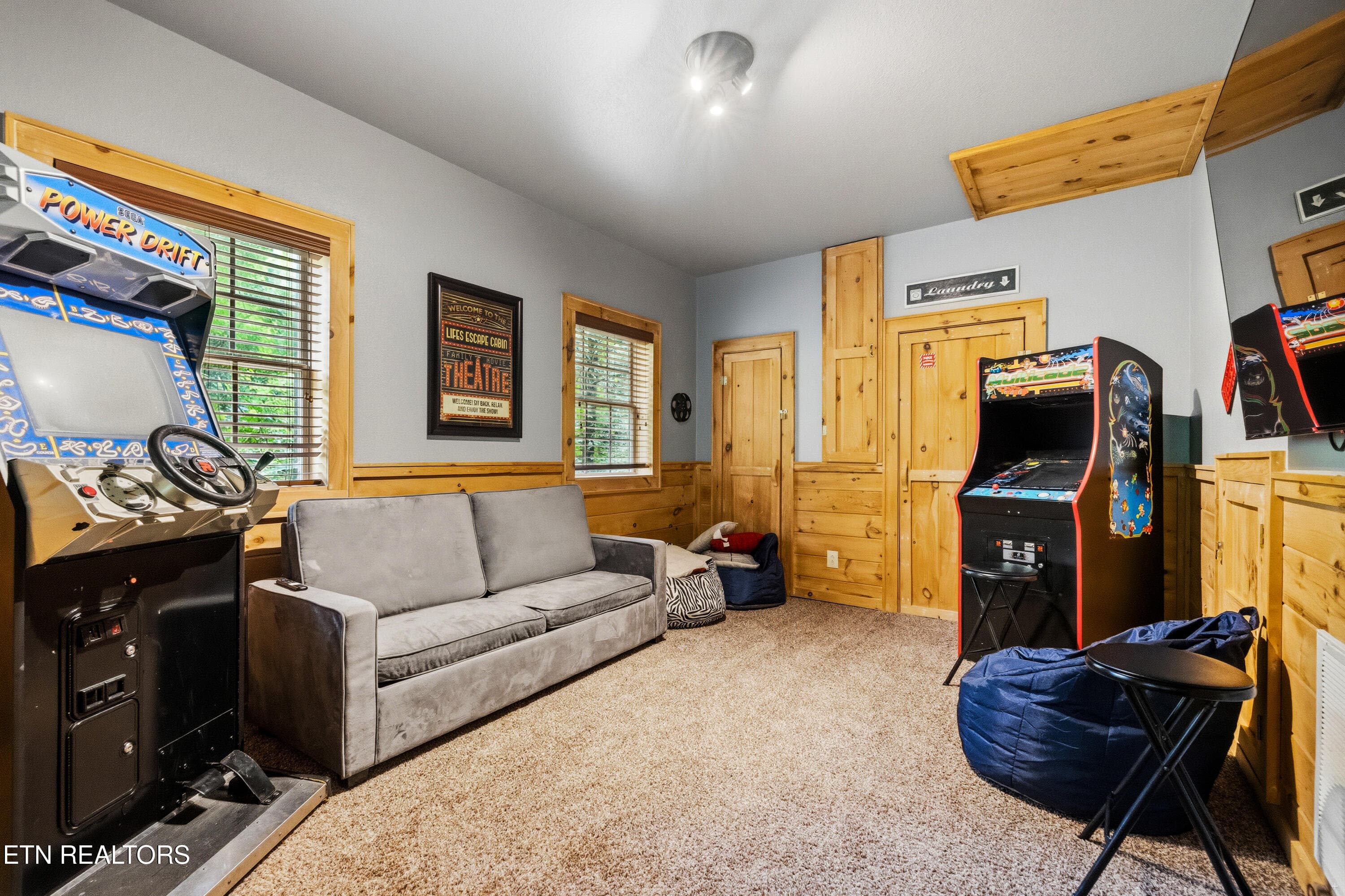 Positive Perceptions-30 - 745 Hazy Circle, Gatlinburg, TN 37738, Gatlinburg