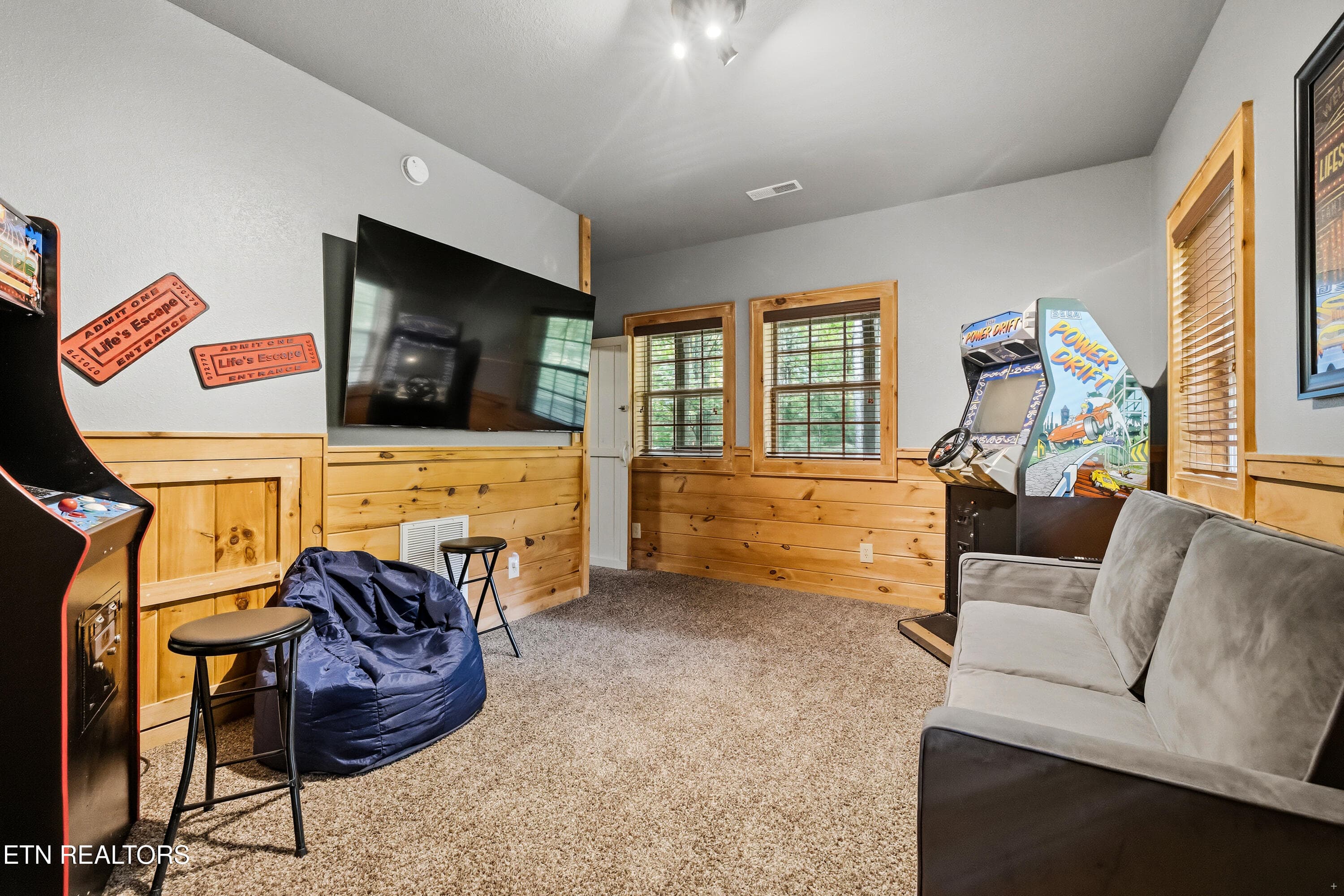Positive Perceptions-31 - 745 Hazy Circle, Gatlinburg, TN 37738, Gatlinburg