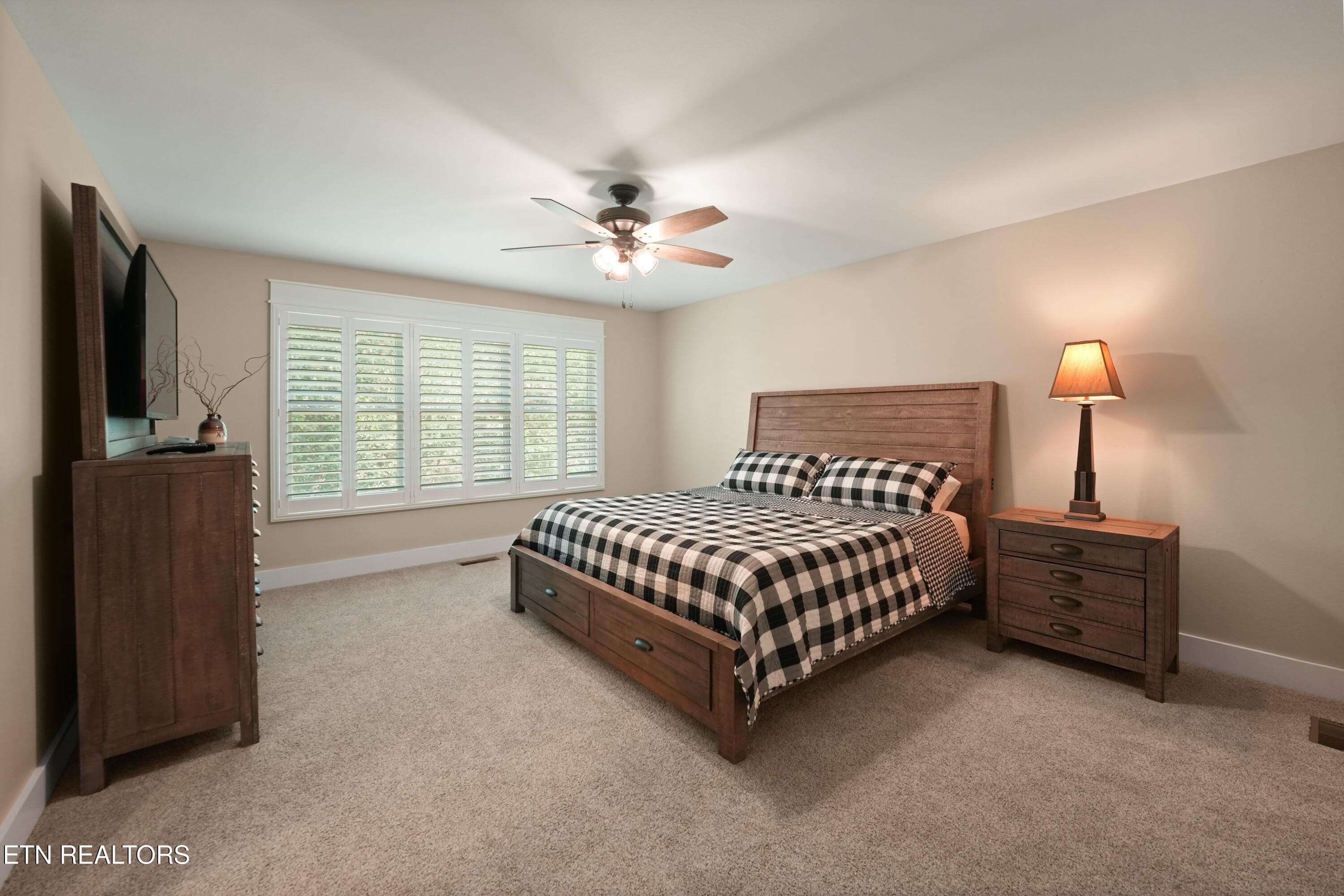 Guest Room - 16 Milnor Circle, Crossville, TN 38558, Crossville